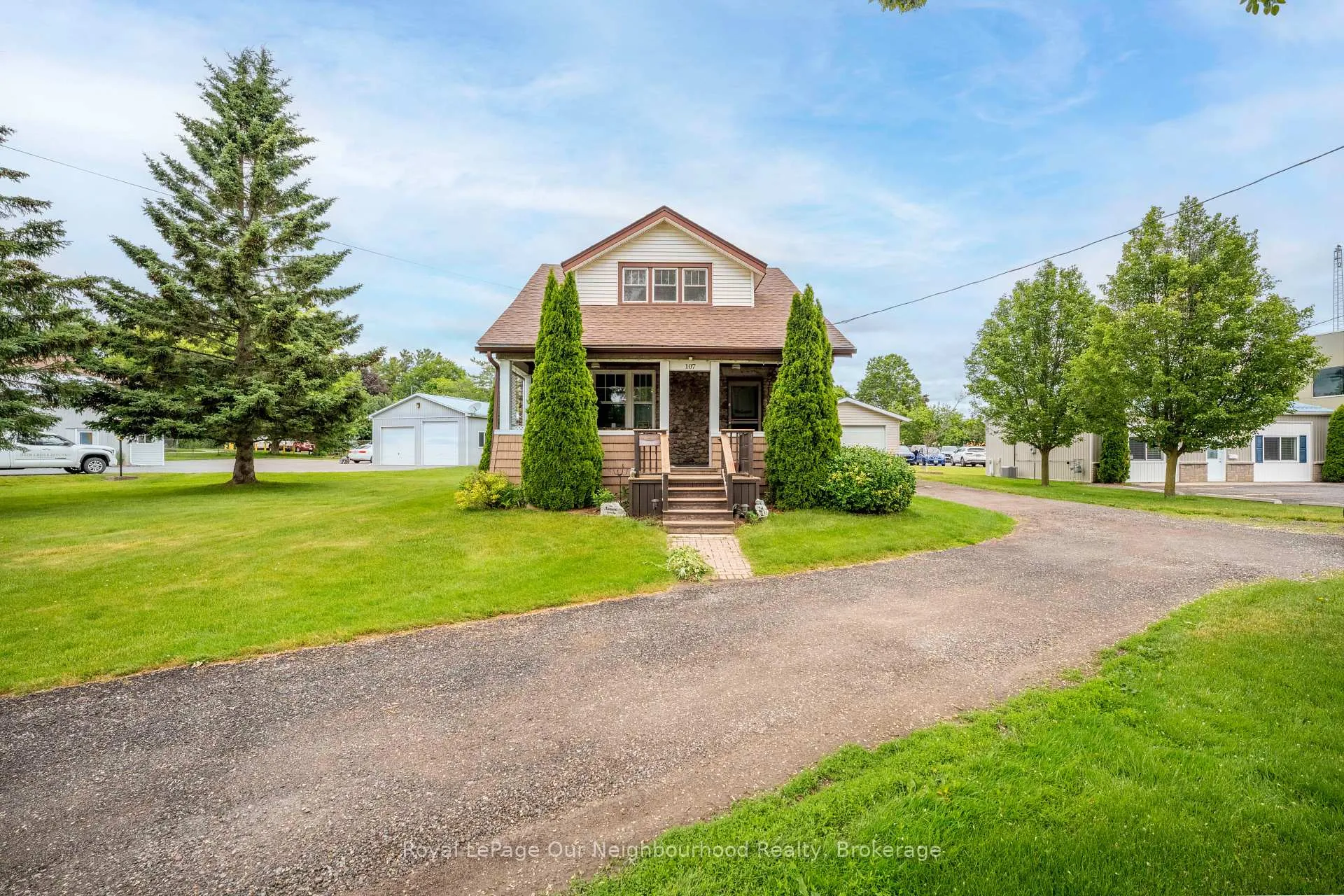 Photo 2 of 107 Toronto Road, Port Hope — HOMEH