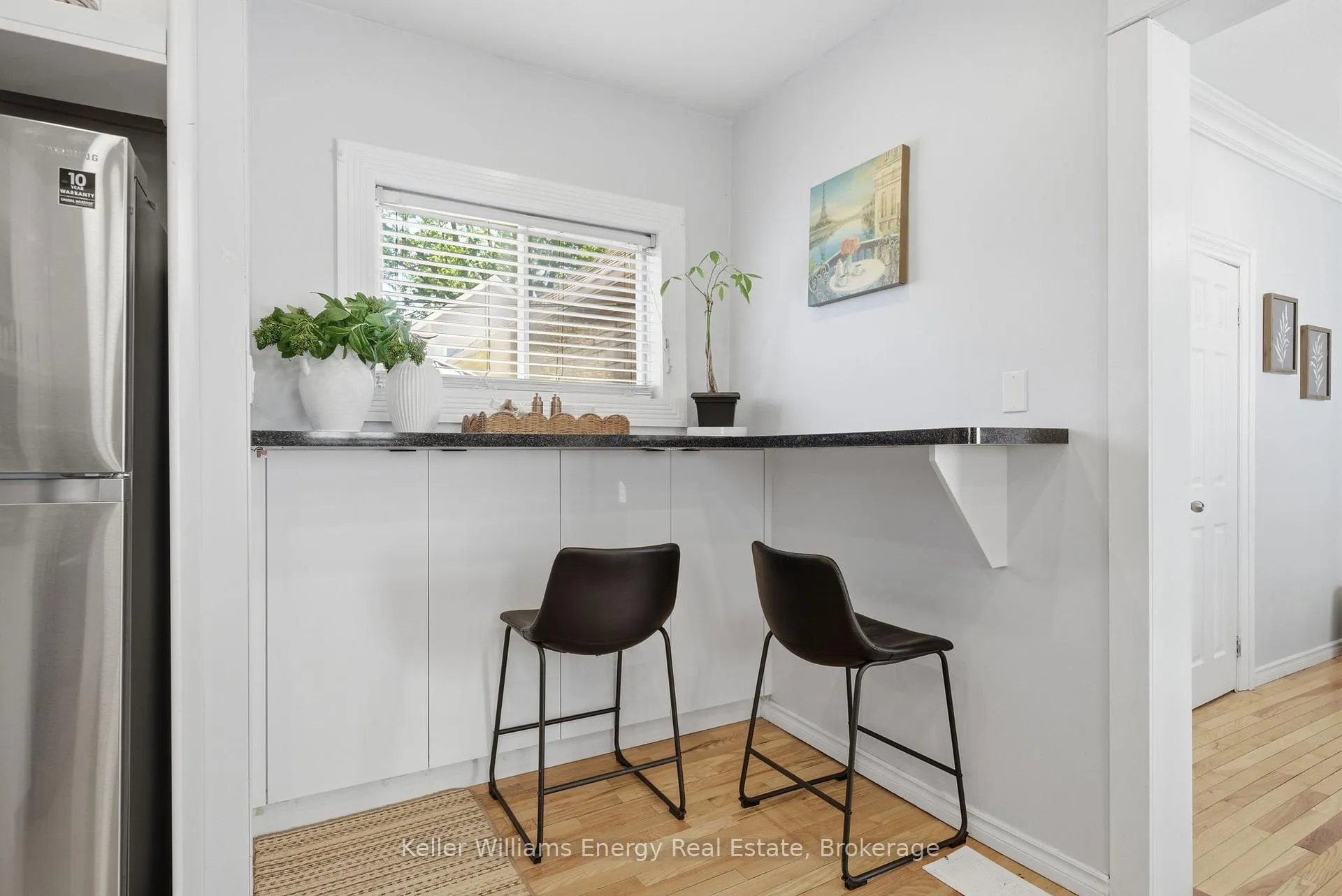Photo 9 of 327 Albert Street, Oshawa, Central — HOMEH