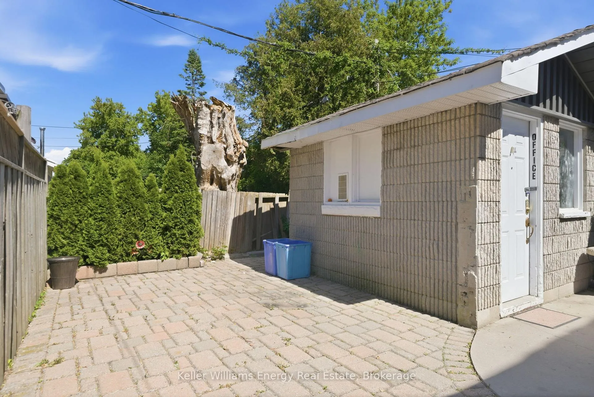 Photo 33 of 327 Albert Street, Oshawa, Central — HOMEH