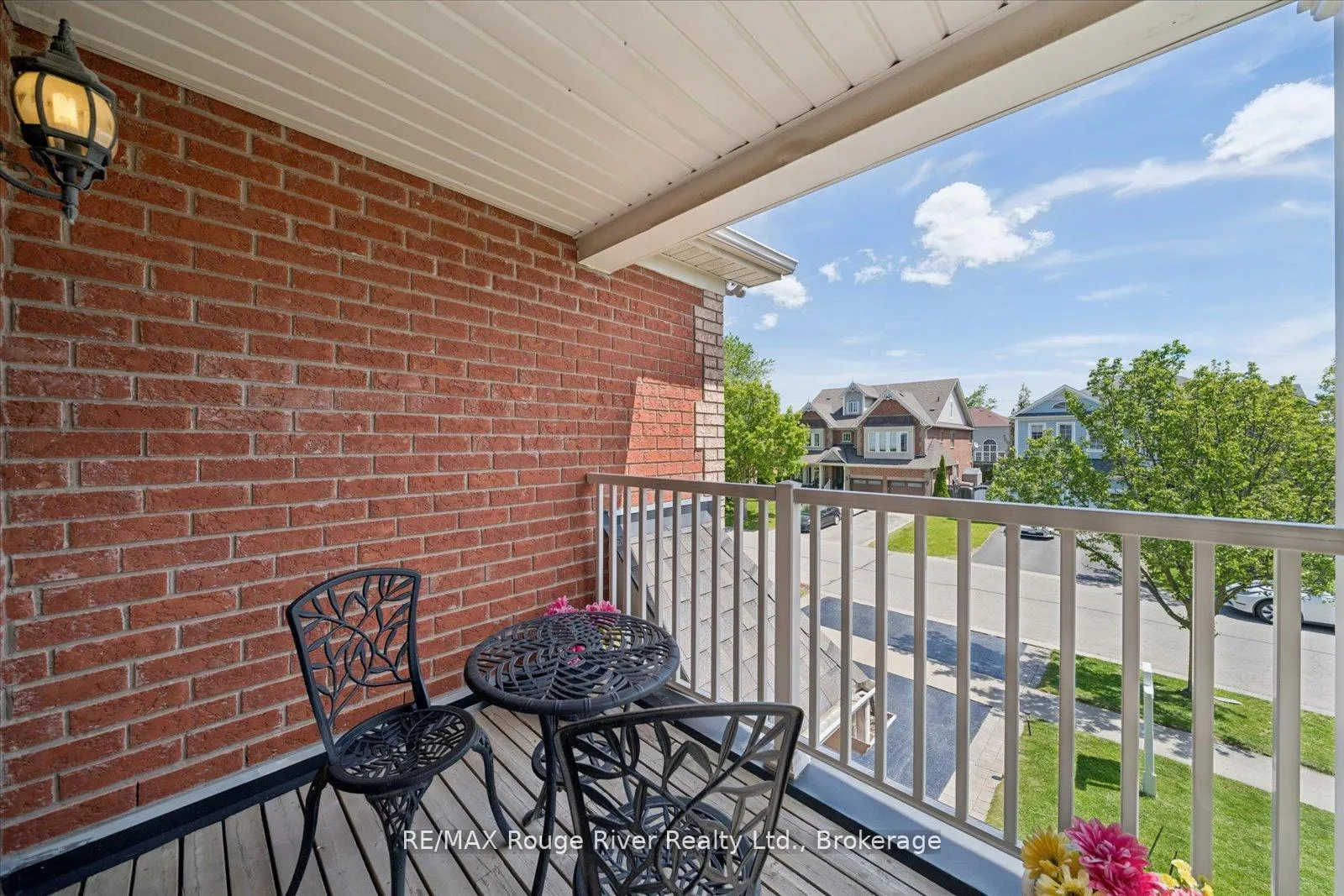 Photo 29 of 8 Briggs Crescent, Whitby, Brooklin — HOMEH