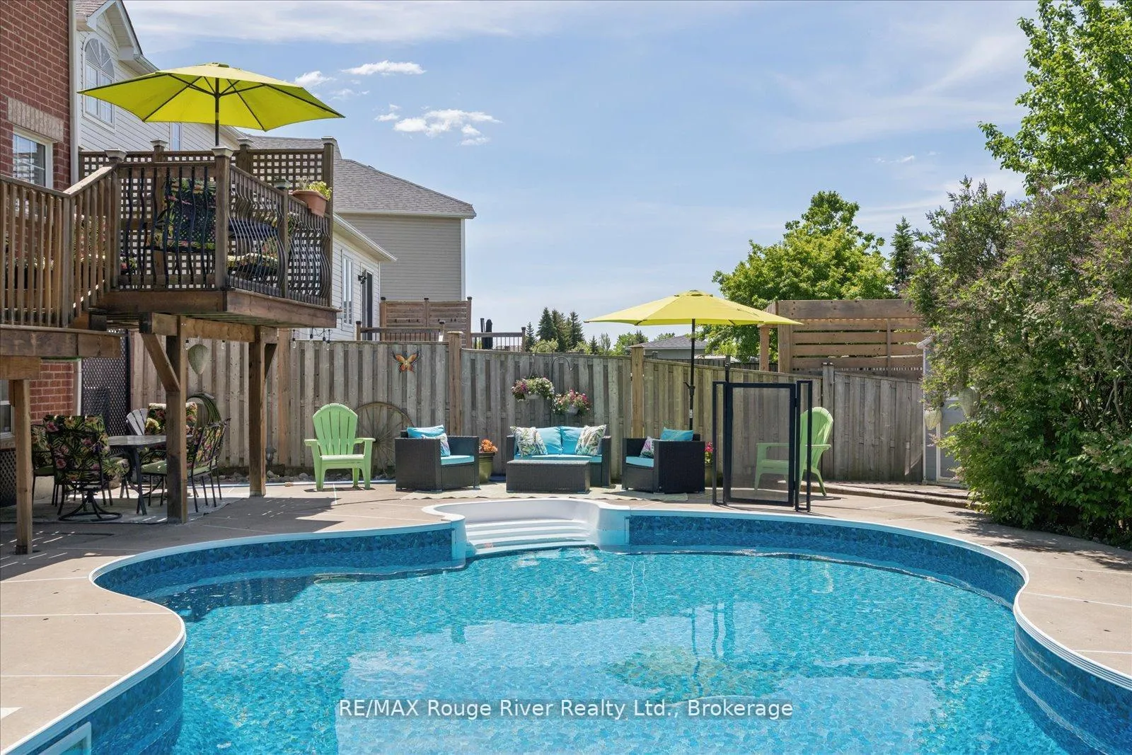 Photo 44 of 8 Briggs Crescent, Whitby, Brooklin — HOMEH