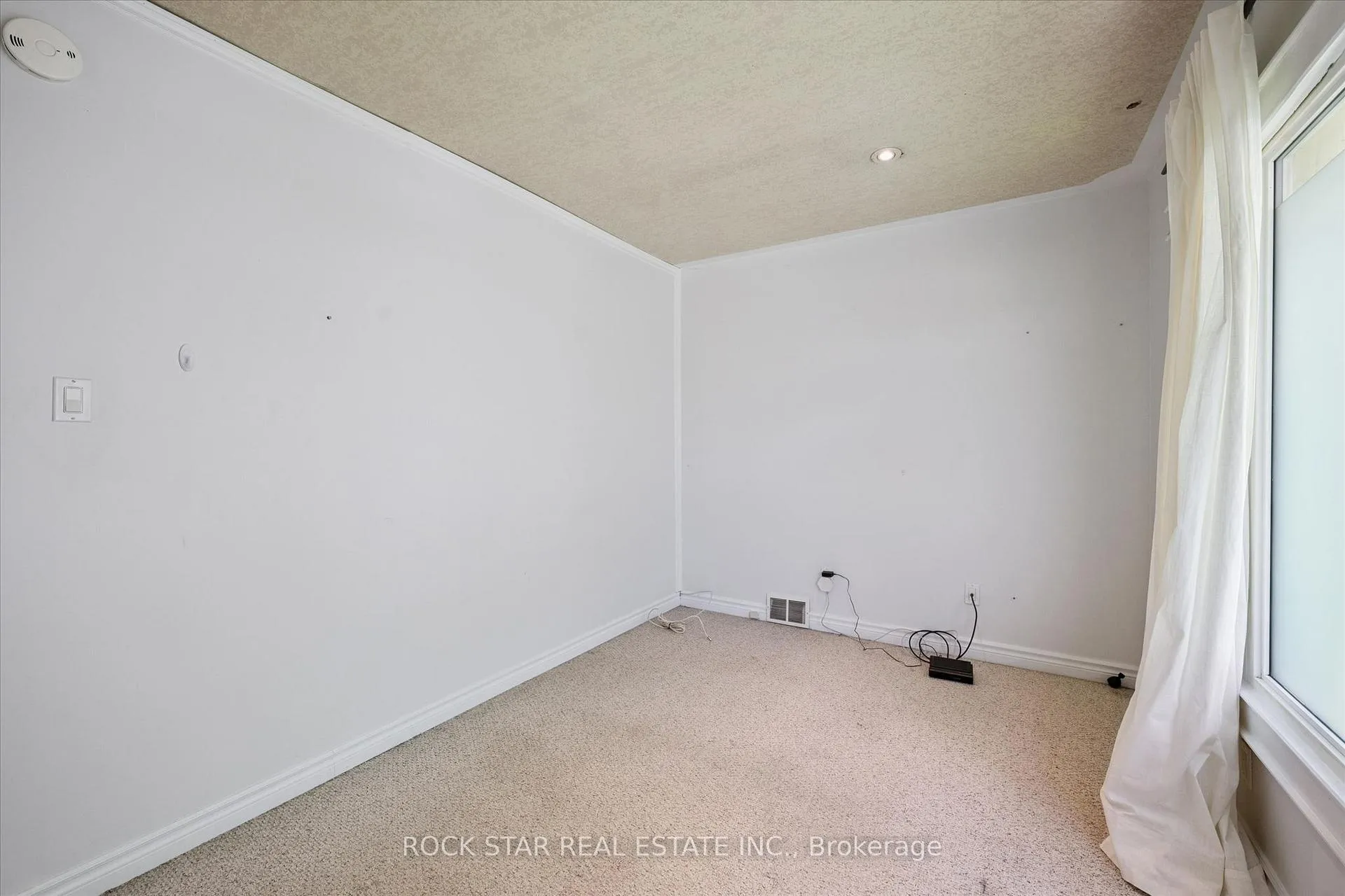 Photo 10 of 16 Beaucourt Place, Hamilton, Ainslie Wood — HOMEH