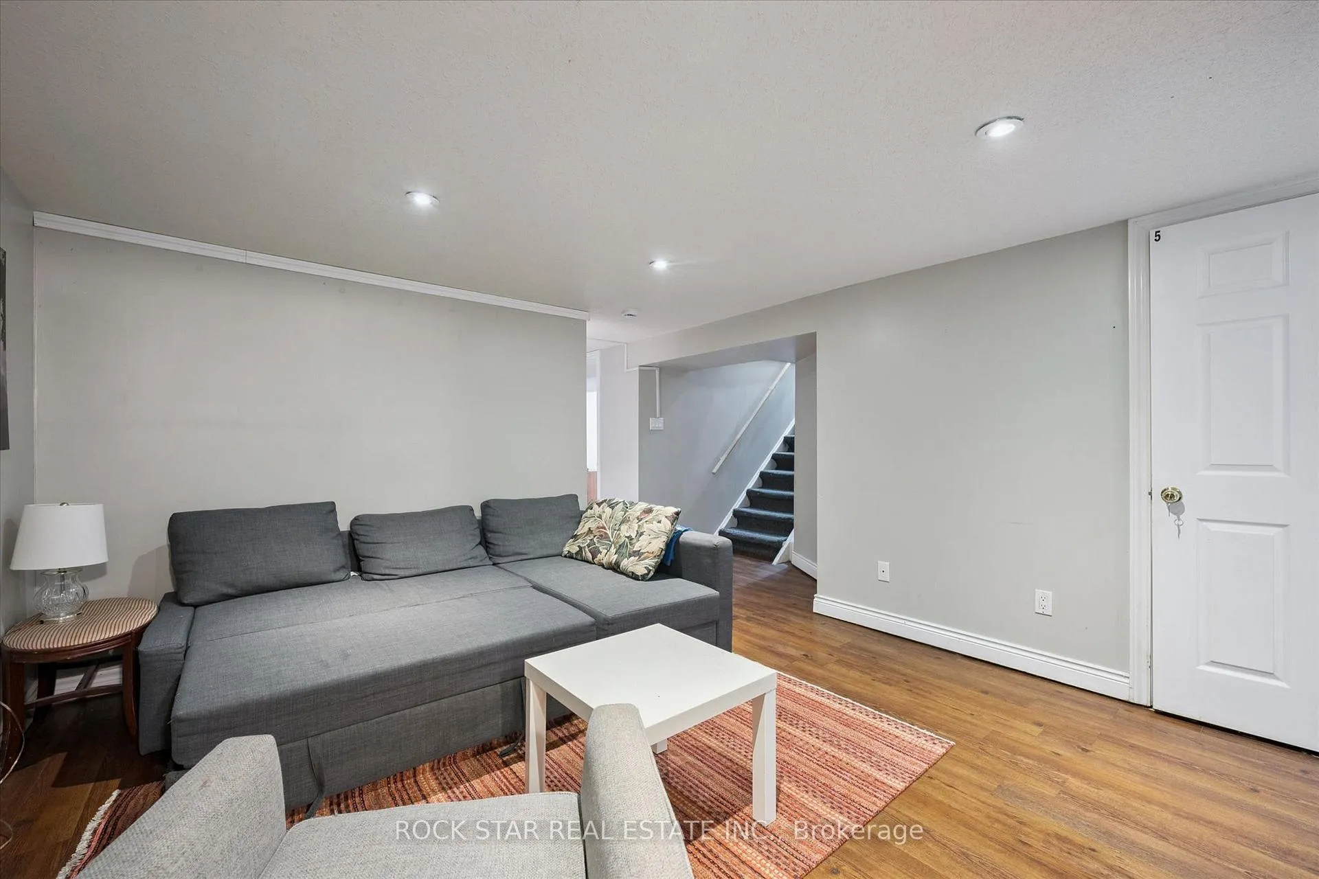 Photo 21 of 16 Beaucourt Place, Hamilton, Ainslie Wood — HOMEH