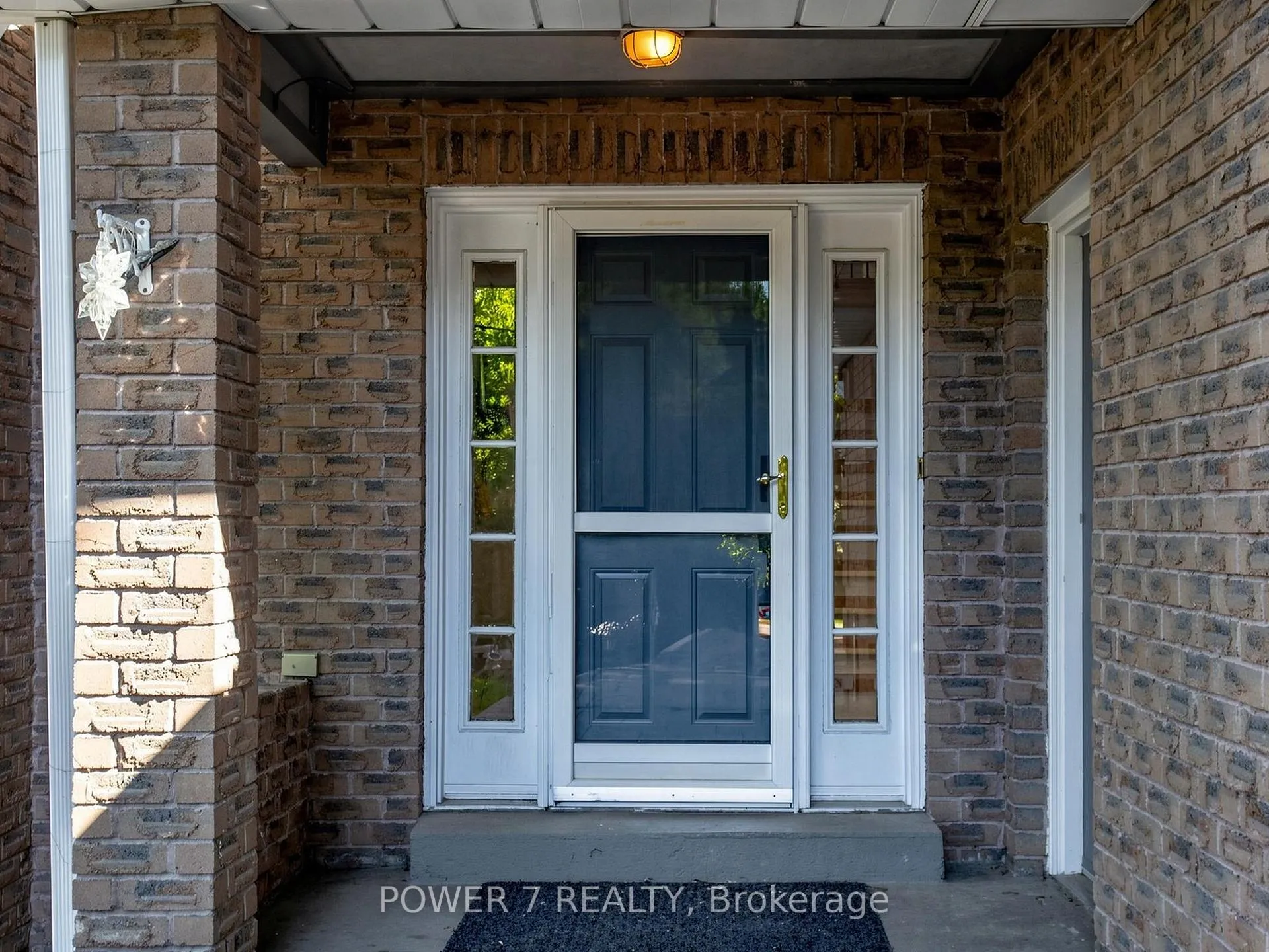 Photo 3 of 74 Sylvan Crescent, Richmond Hill, Oak Ridges Lake Wilcox — HOMEH