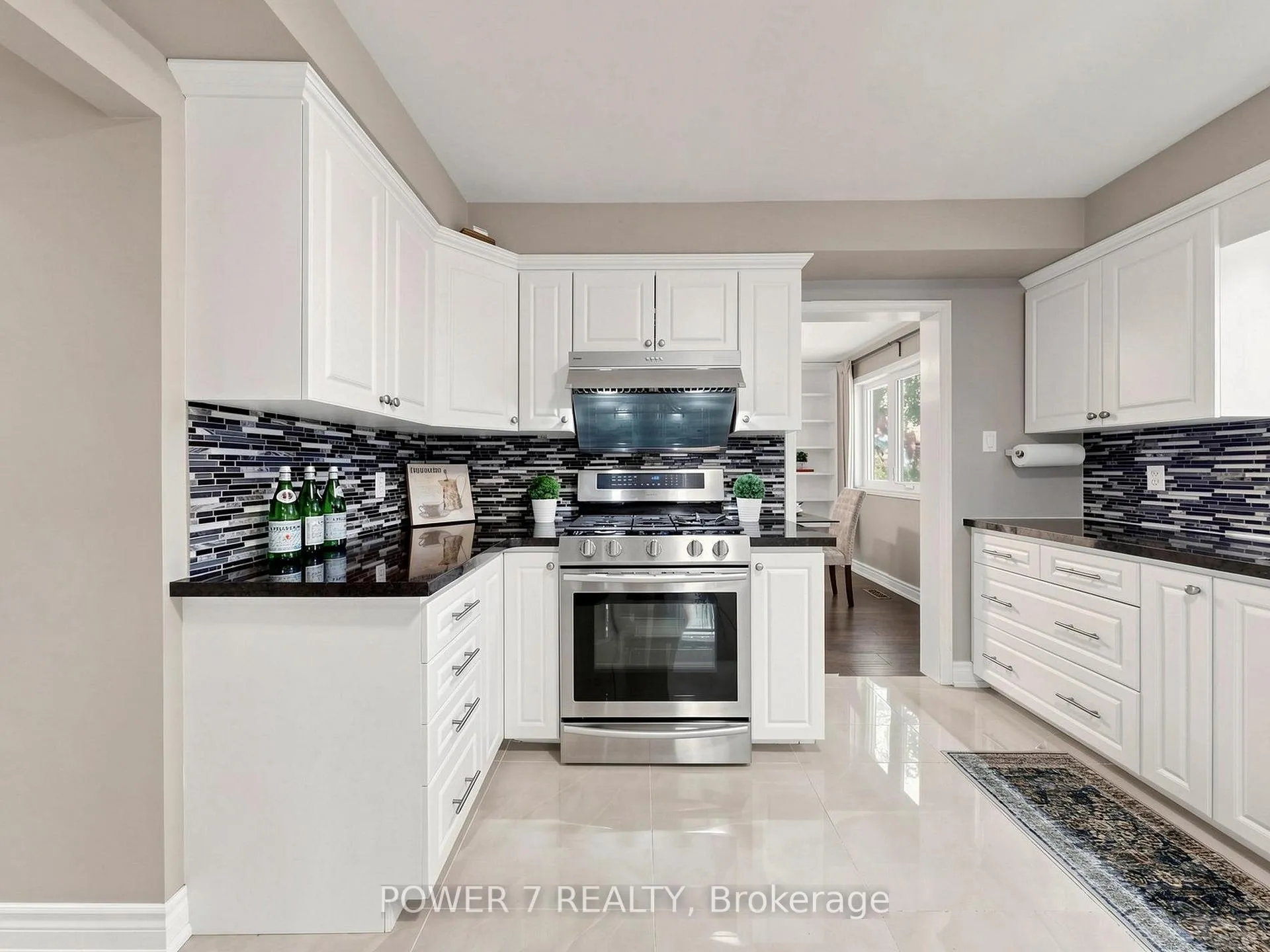 Photo 20 of 74 Sylvan Crescent, Richmond Hill, Oak Ridges Lake Wilcox — HOMEH