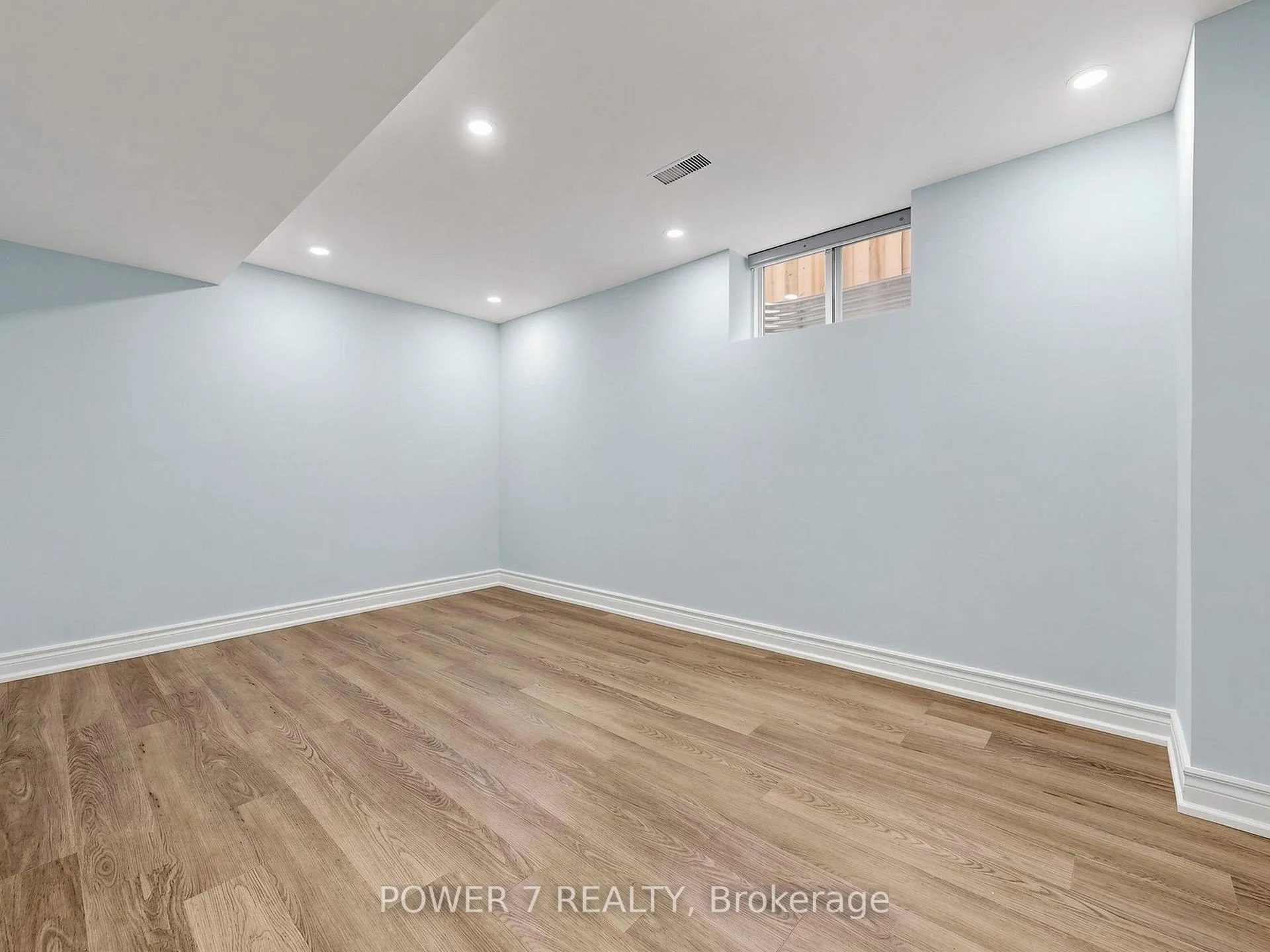 Photo 38 of 74 Sylvan Crescent, Richmond Hill, Oak Ridges Lake Wilcox — HOMEH