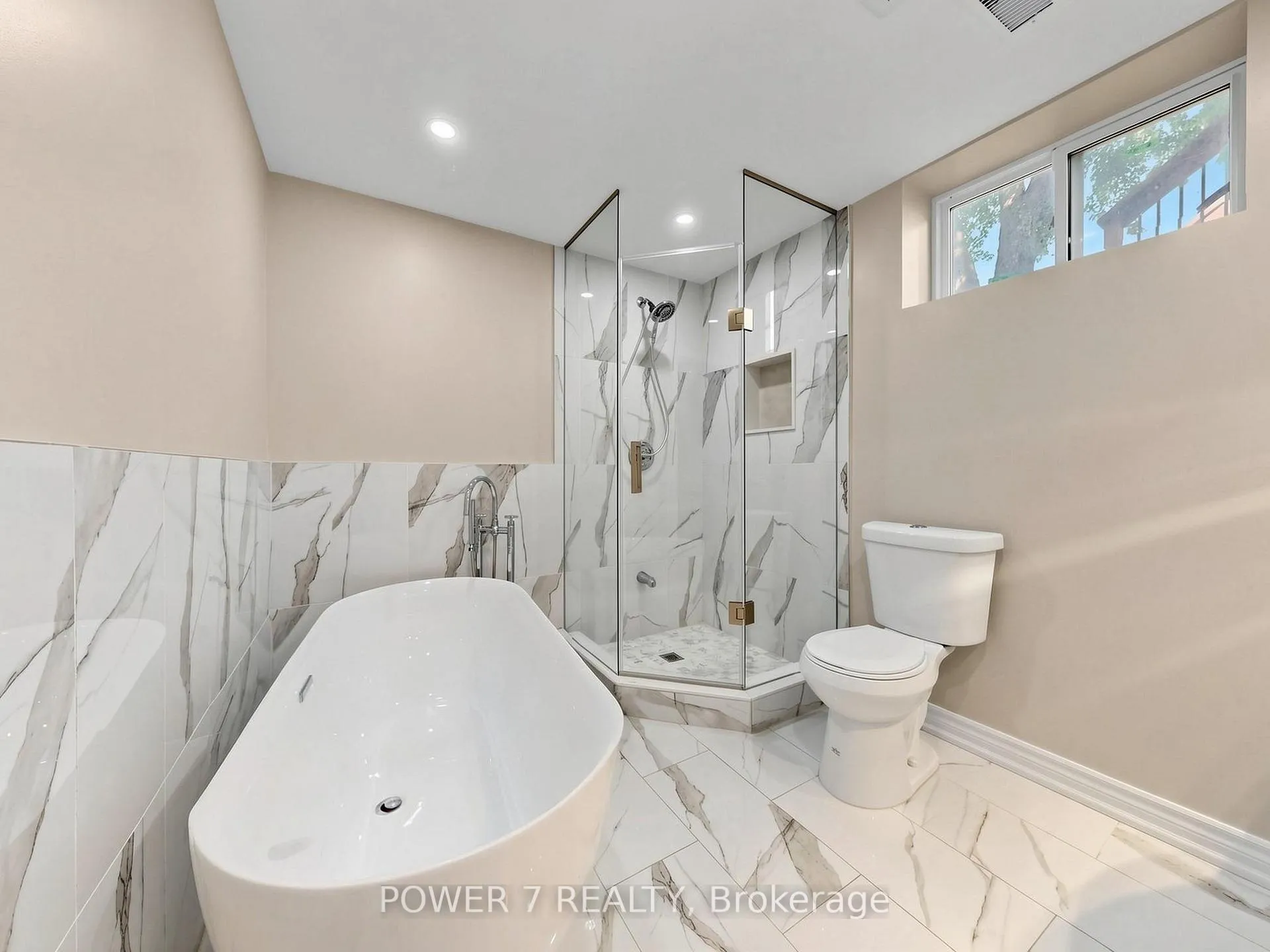 Photo 39 of 74 Sylvan Crescent, Richmond Hill, Oak Ridges Lake Wilcox — HOMEH