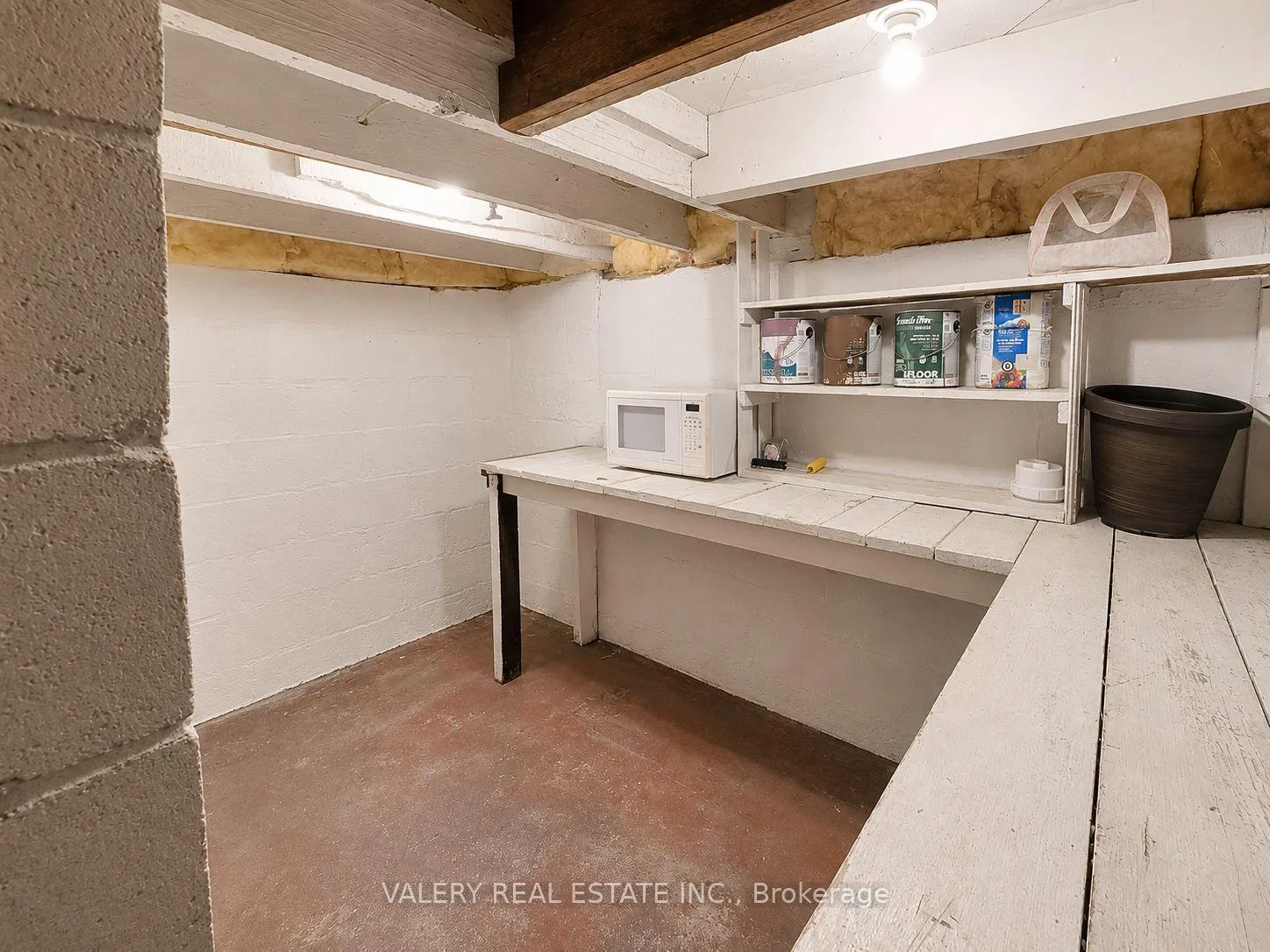 Photo 19 of 1058 Moy Ave, Windsor — HOMEH