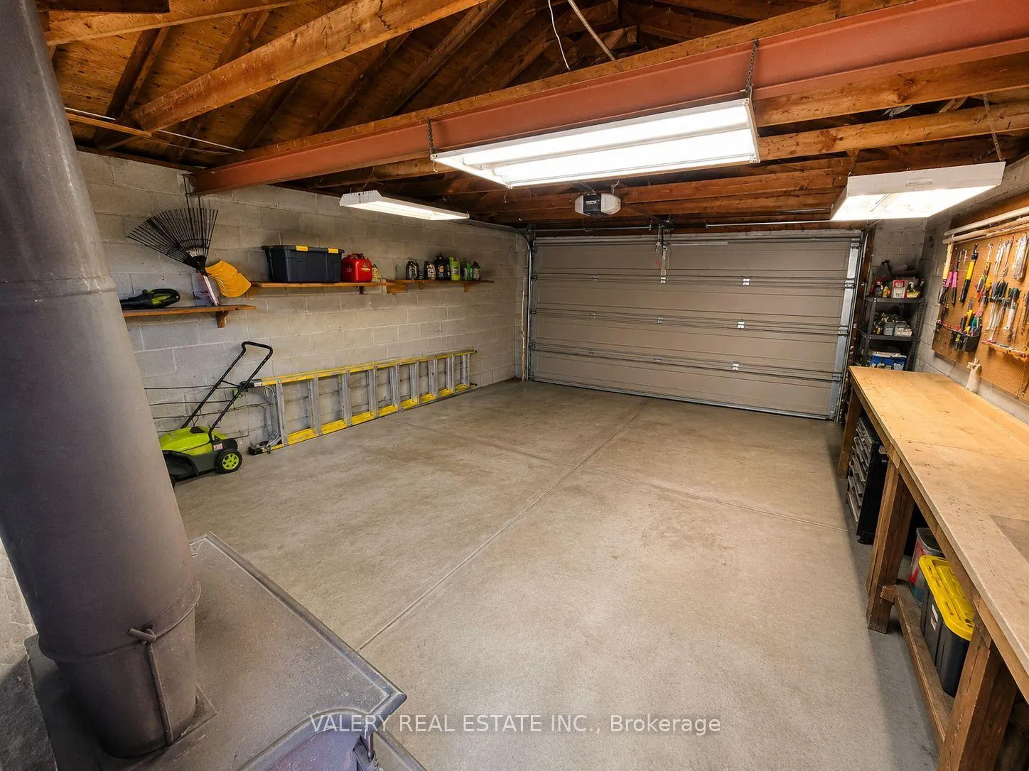 Photo 24 of 1058 Moy Ave, Windsor — HOMEH