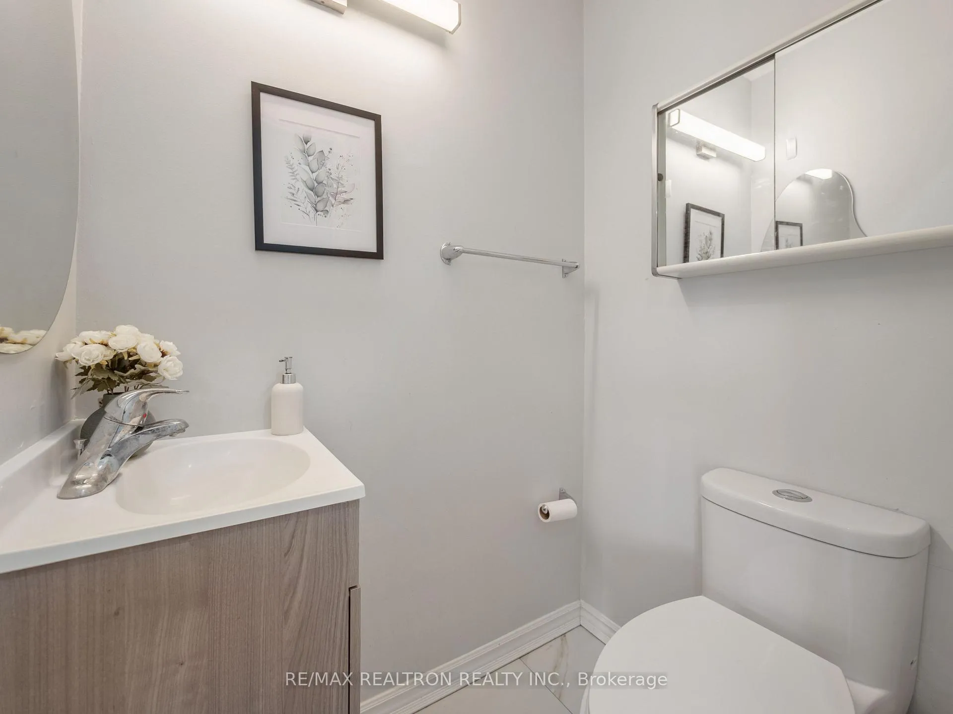 Photo 10 of Unit 37, 7500 Goreway Drive, Mississauga, Malton — HOMEH
