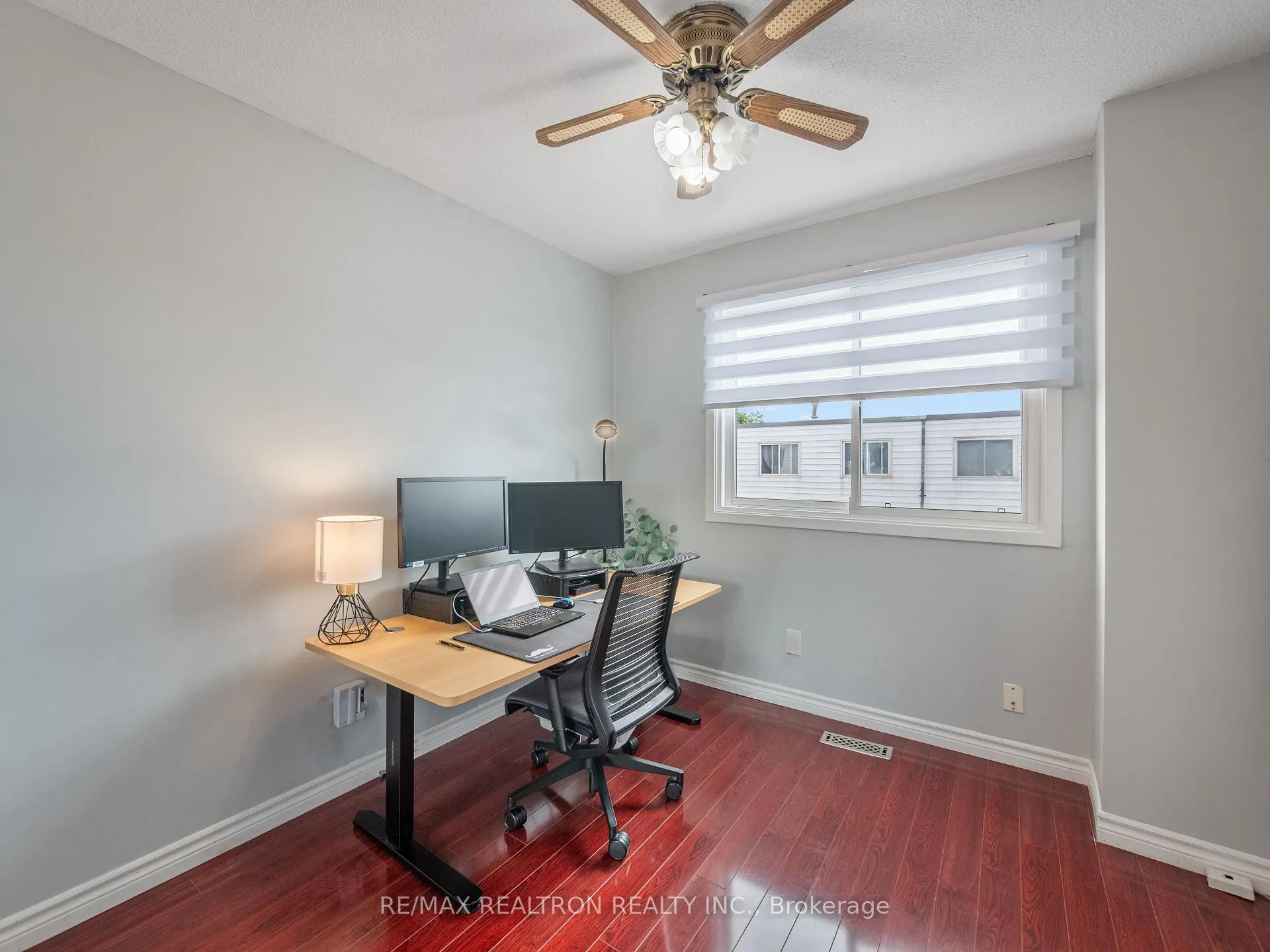 Photo 14 of Unit 37, 7500 Goreway Drive, Mississauga, Malton — HOMEH