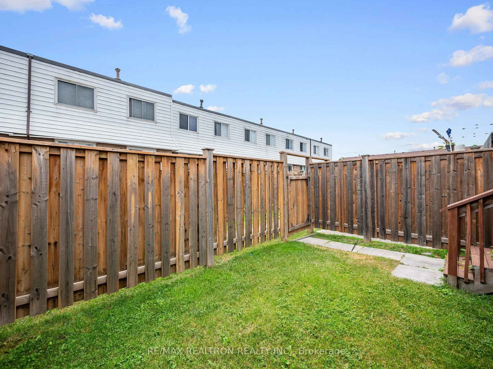 Photo 21 of Unit 37, 7500 Goreway Drive, Mississauga, Malton — HOMEH