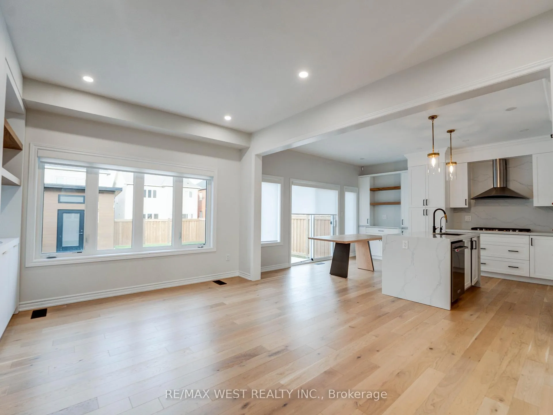 Photo 13 of 1525 Prentice Road, Innisfil, Rural Innisfil — HOMEH