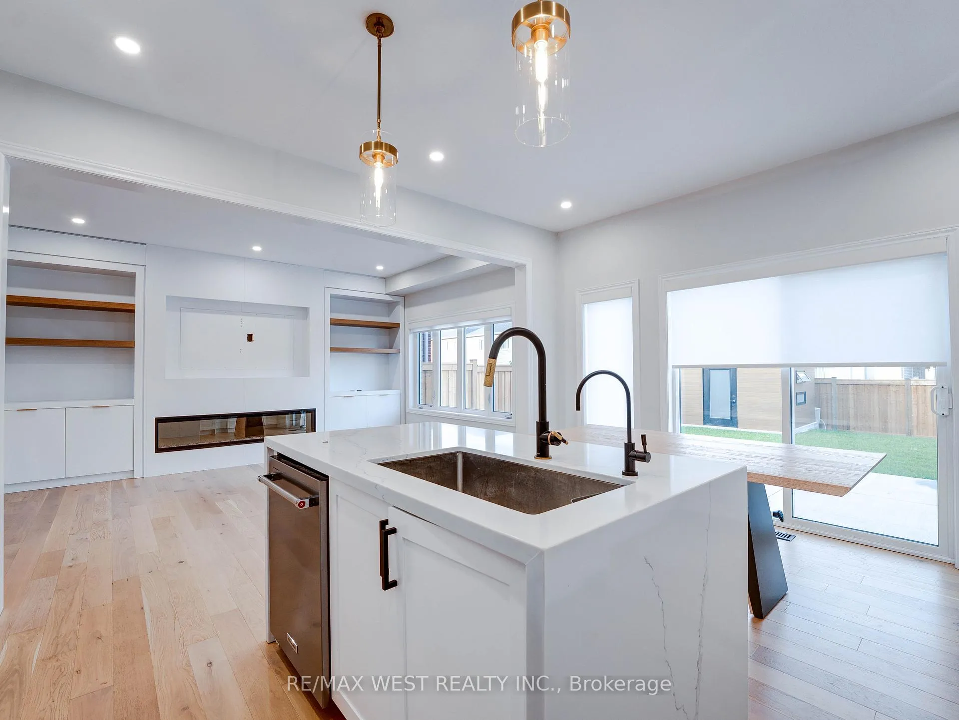 Photo 18 of 1525 Prentice Road, Innisfil, Rural Innisfil — HOMEH