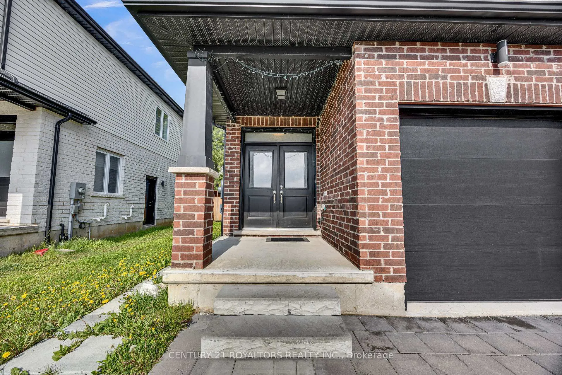 Photo 3 of 3013 Petty Road, London, South W — HOMEH