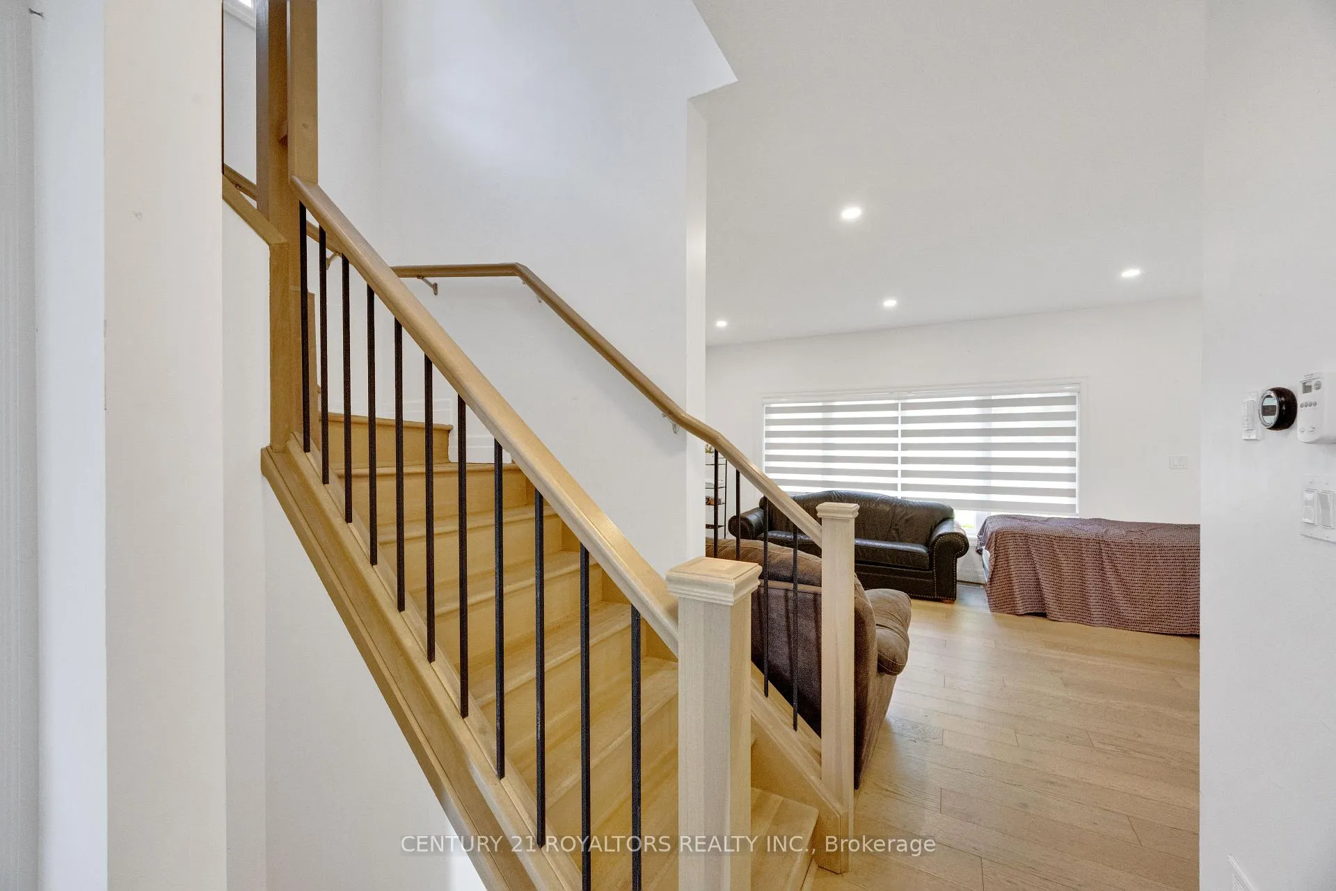 Photo 5 of 3013 Petty Road, London, South W — HOMEH