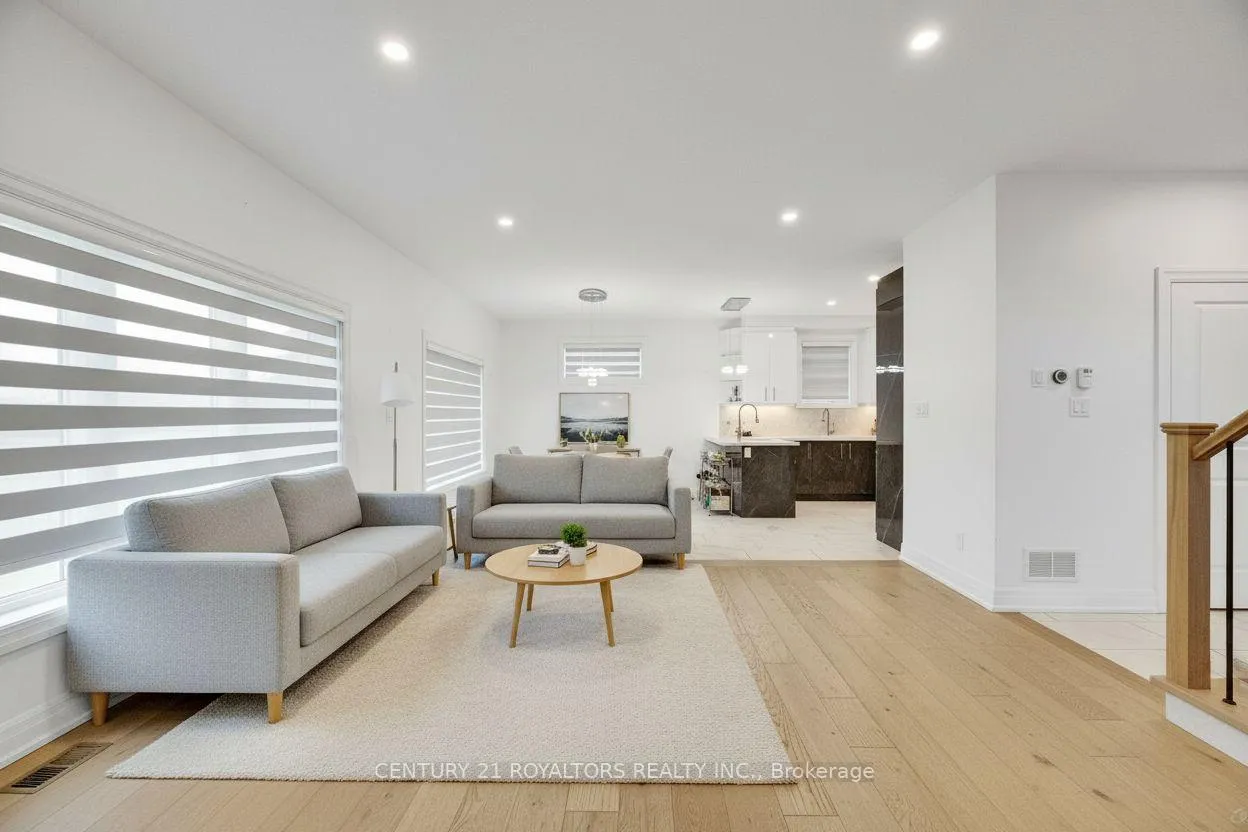 Photo 6 of 3013 Petty Road, London, South W — HOMEH