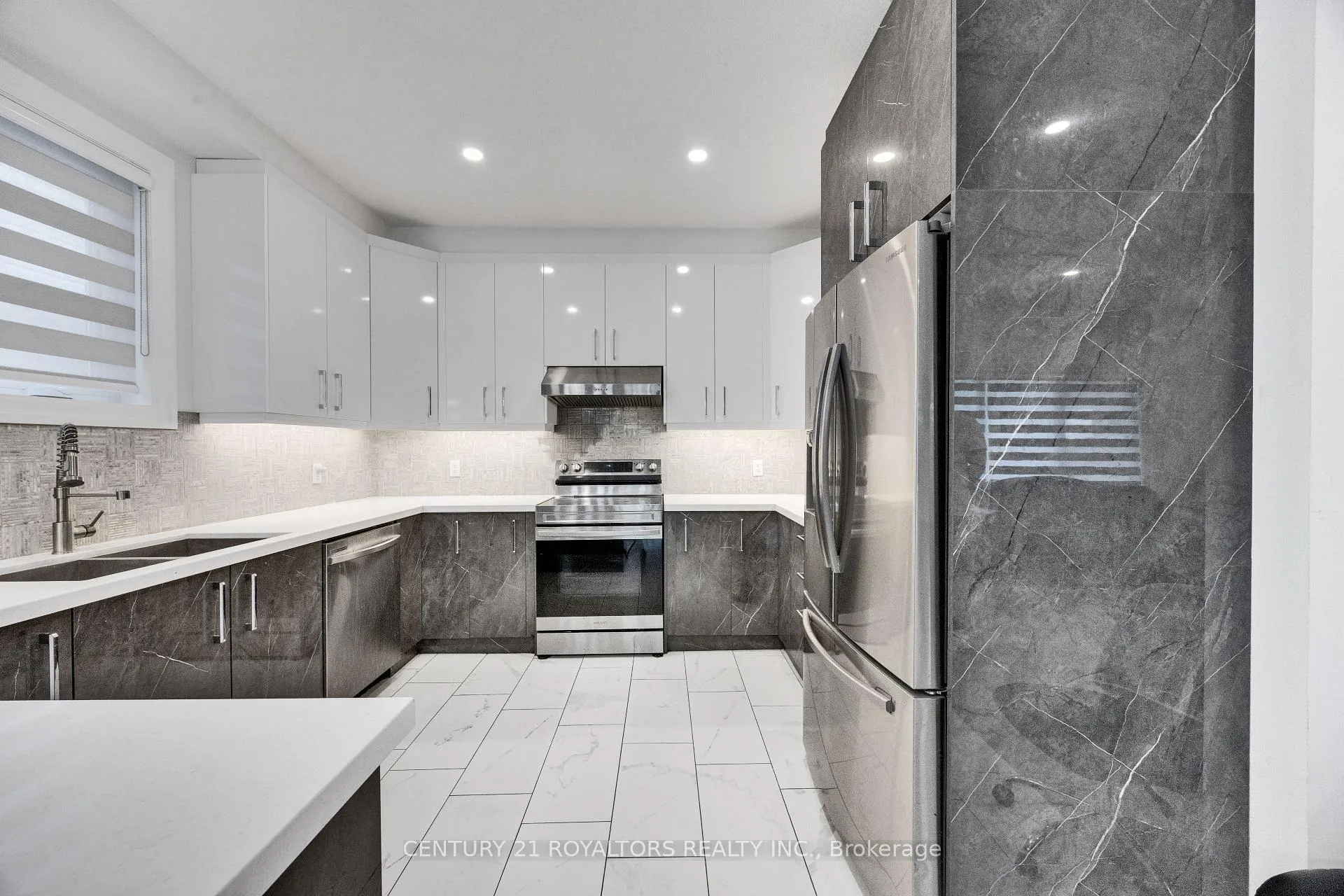 Photo 10 of 3013 Petty Road, London, South W — HOMEH