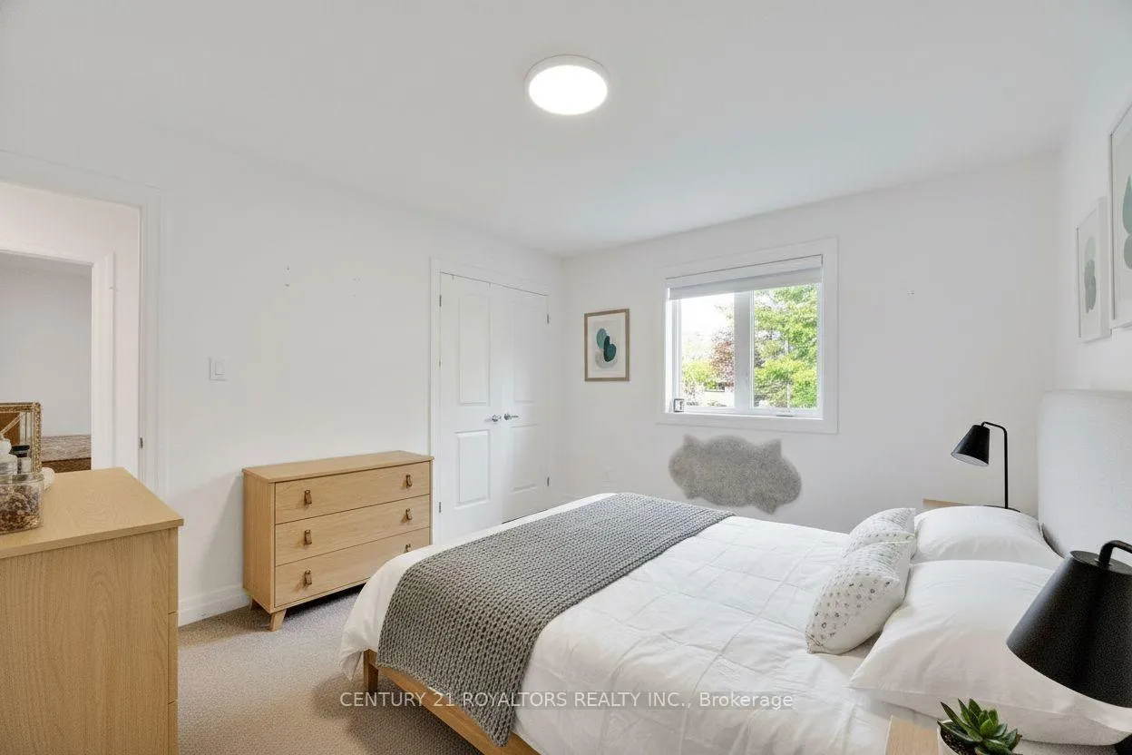 Photo 24 of 3013 Petty Road, London, South W — HOMEH