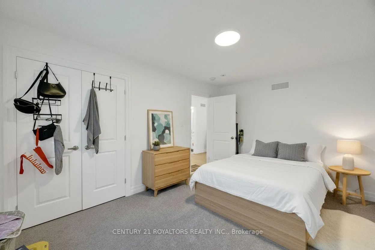 Photo 39 of 3013 Petty Road, London, South W — HOMEH