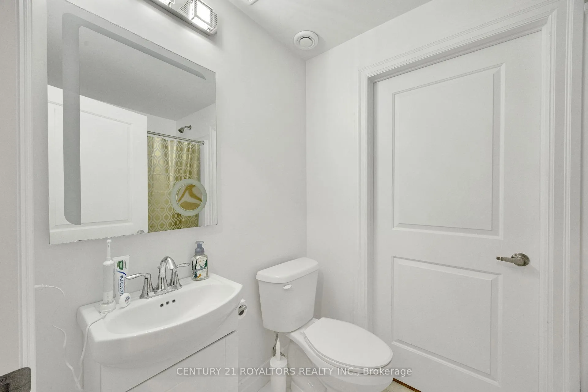 Photo 42 of 3013 Petty Road, London, South W — HOMEH