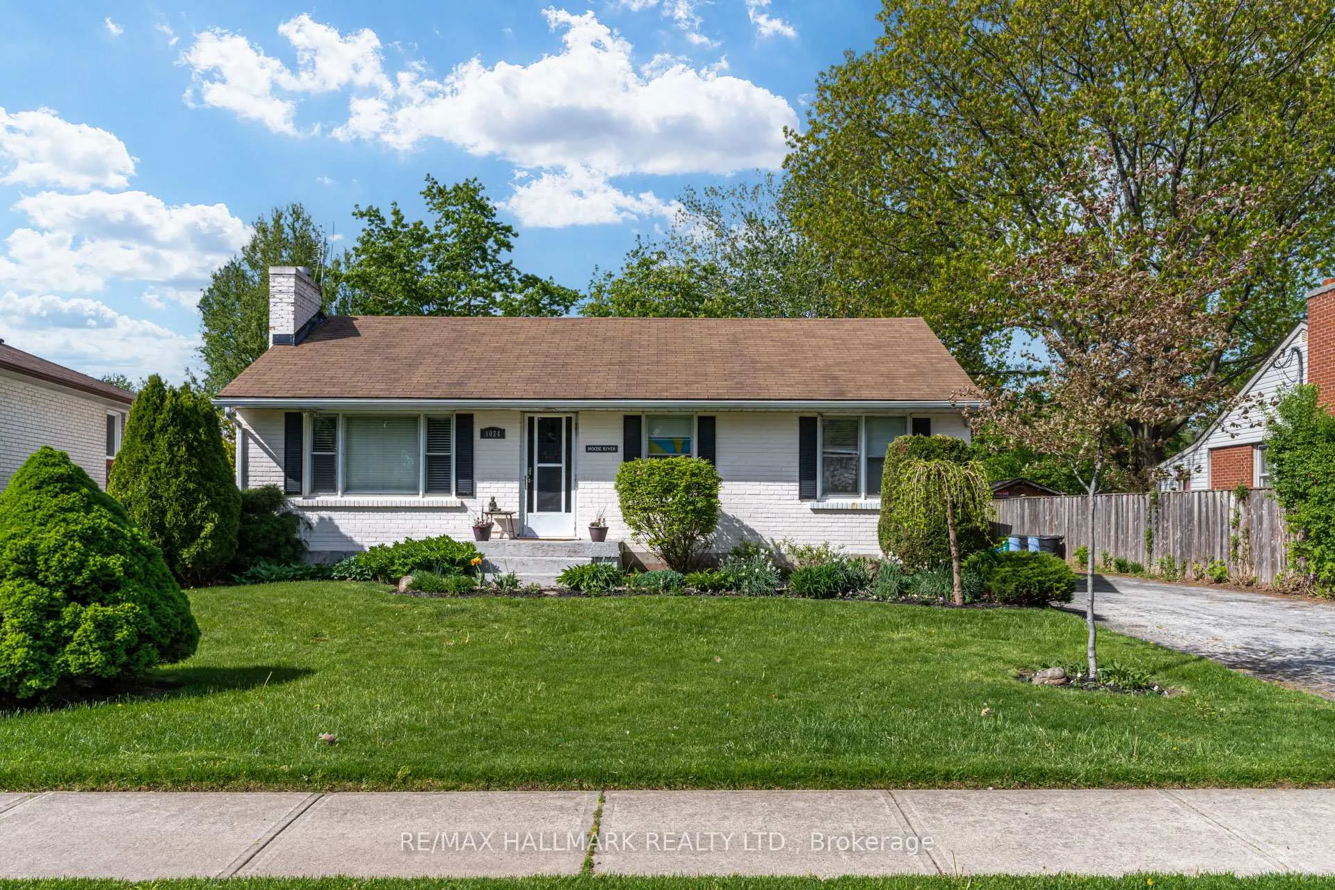 Front of 1024 Churchill Avenue