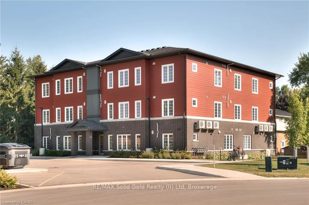Photo 3 of Unit 5, 33 Murray Court, Perth East, Milverton — HOMEH