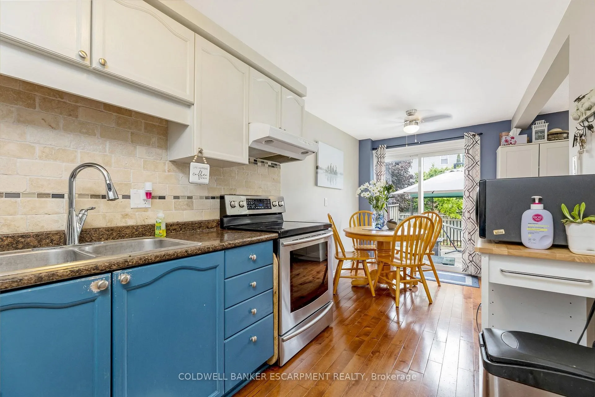 Photo 12 of 40 Danville Avenue, Halton Hills, Acton — HOMEH
