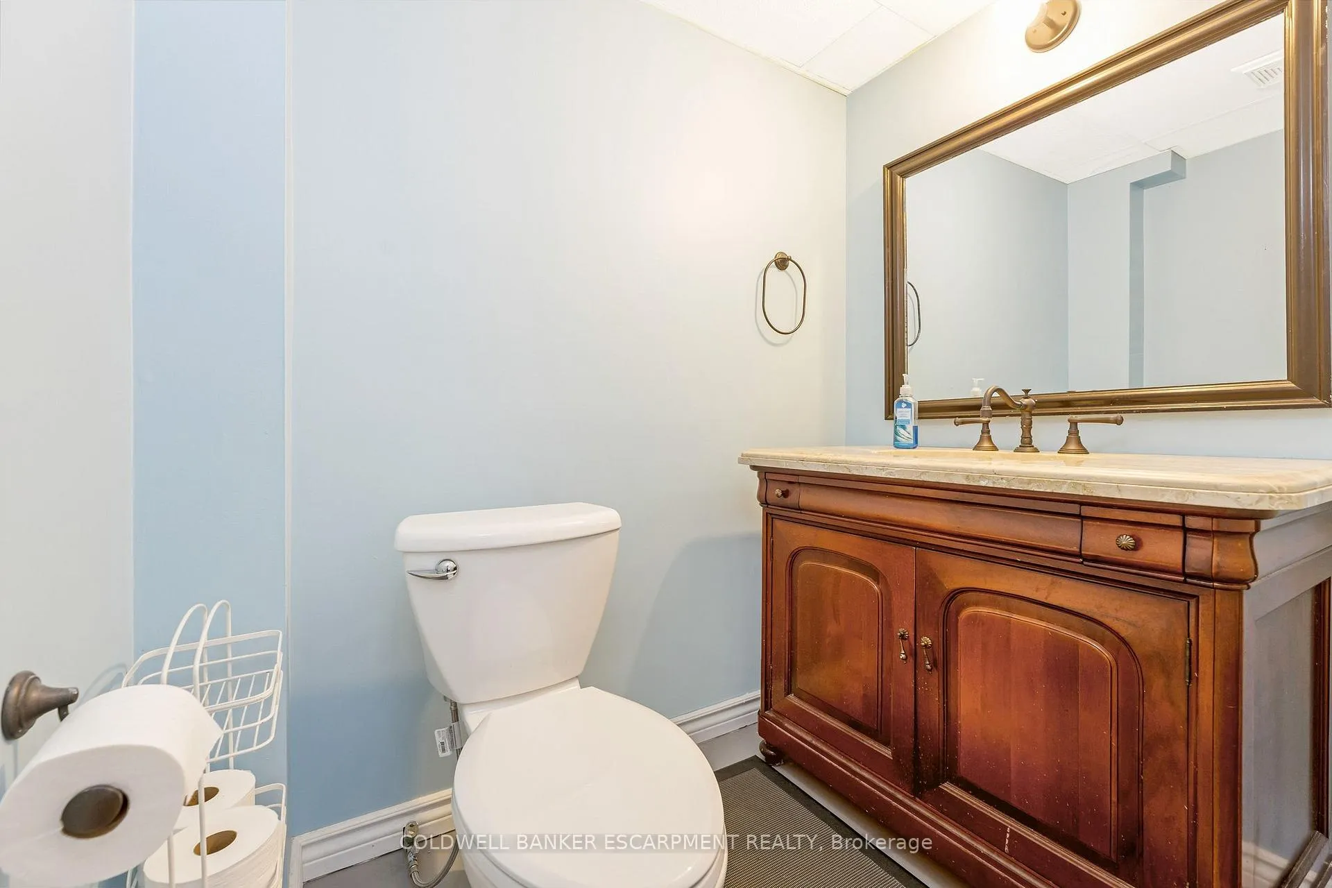 Photo 21 of 40 Danville Avenue, Halton Hills, Acton — HOMEH