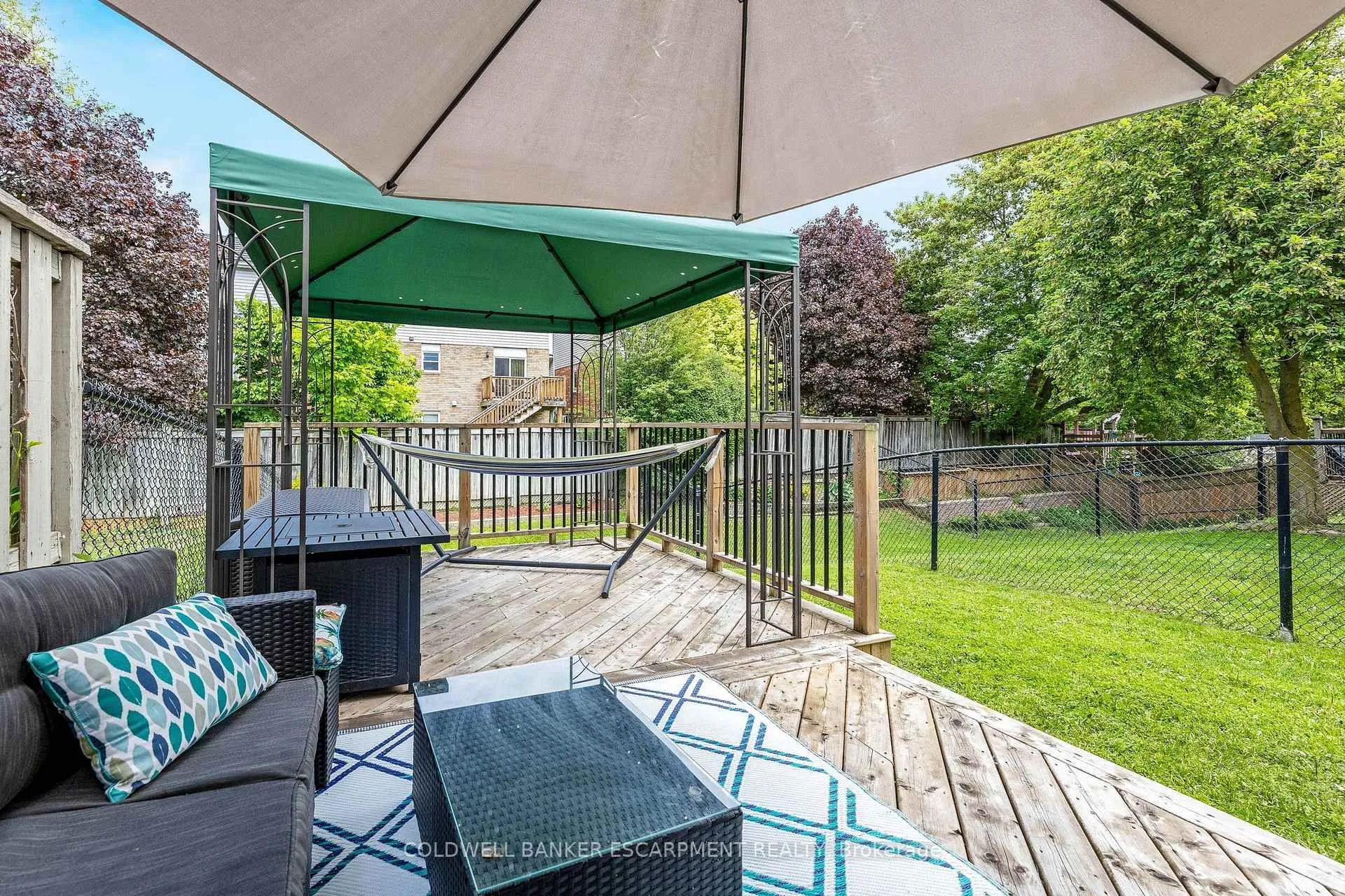 Photo 23 of 40 Danville Avenue, Halton Hills, Acton — HOMEH