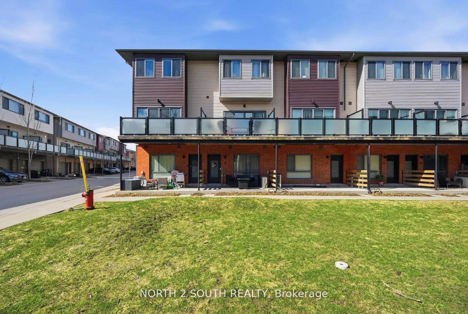 Photo 4 of Unit 48, 369 Essa Road, Barrie, Holly — HOMEH