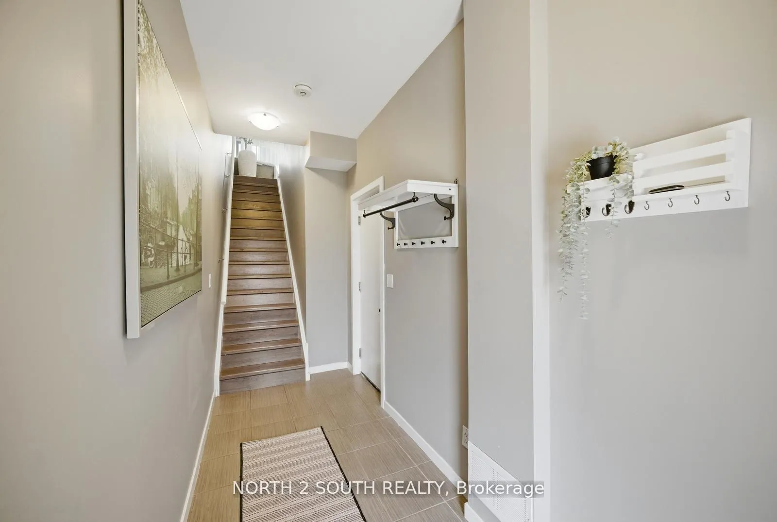 Photo 8 of Unit 48, 369 Essa Road, Barrie, Holly — HOMEH
