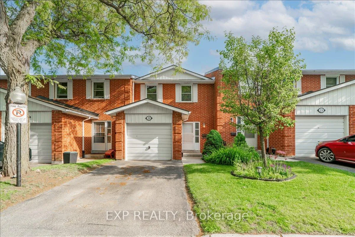 Photo 3 of 25 Harper Way, Markham, Aileen-Willowbrook — HOMEH