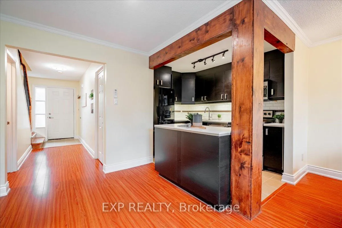 Photo 14 of 25 Harper Way, Markham, Aileen-Willowbrook — HOMEH