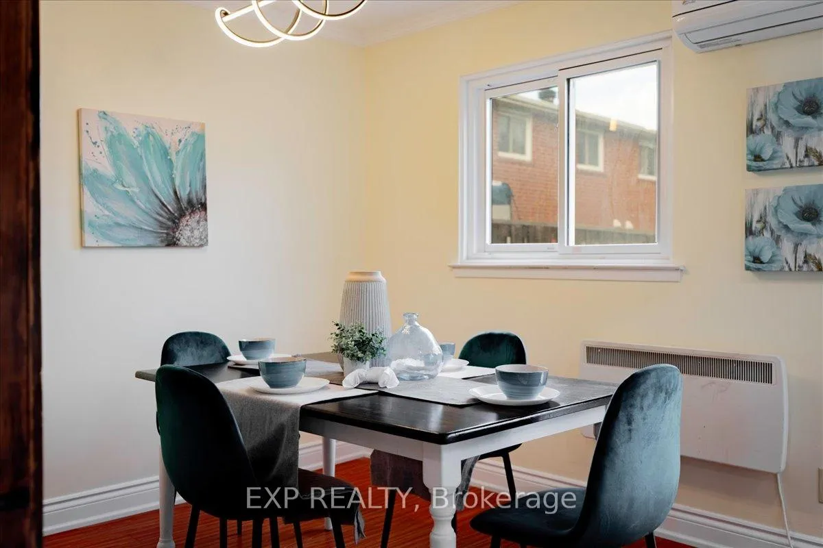 Photo 21 of 25 Harper Way, Markham, Aileen-Willowbrook — HOMEH