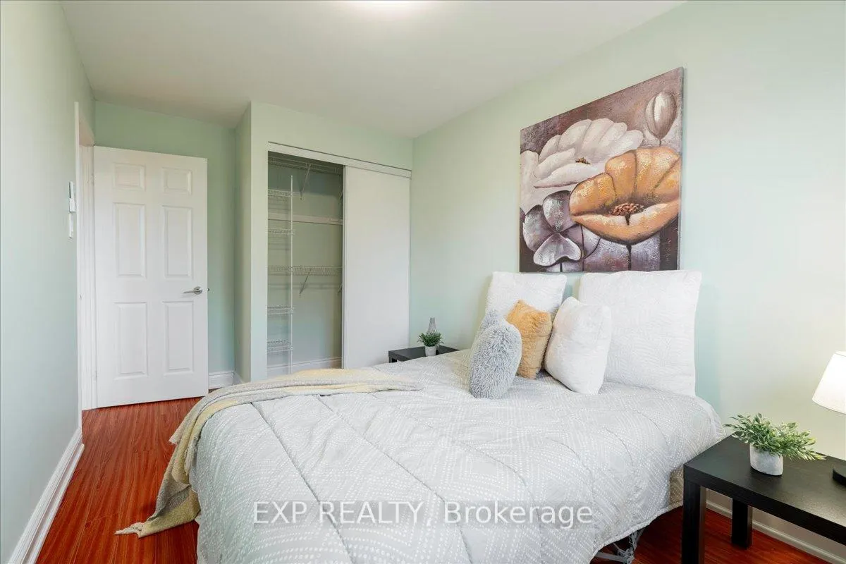 Photo 32 of 25 Harper Way, Markham, Aileen-Willowbrook — HOMEH