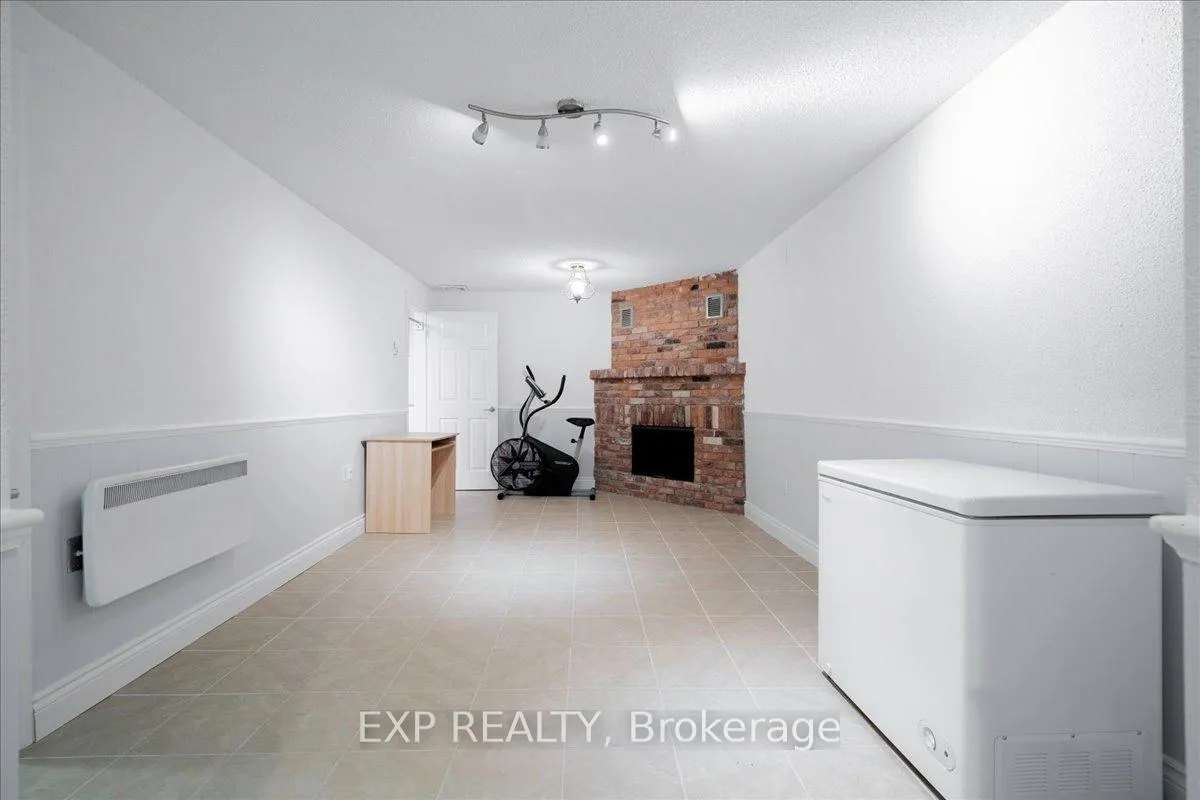 Photo 39 of 25 Harper Way, Markham, Aileen-Willowbrook — HOMEH