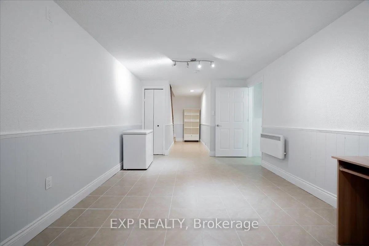 Photo 40 of 25 Harper Way, Markham, Aileen-Willowbrook — HOMEH