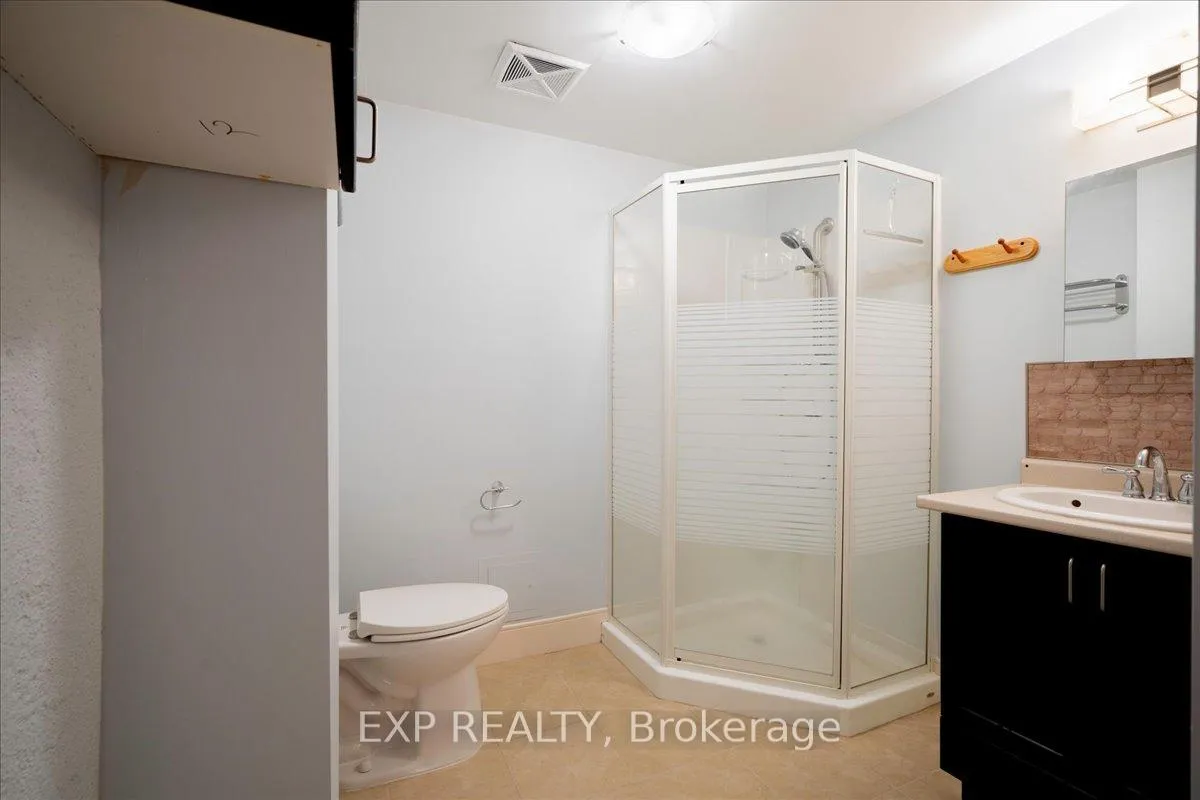 Photo 42 of 25 Harper Way, Markham, Aileen-Willowbrook — HOMEH