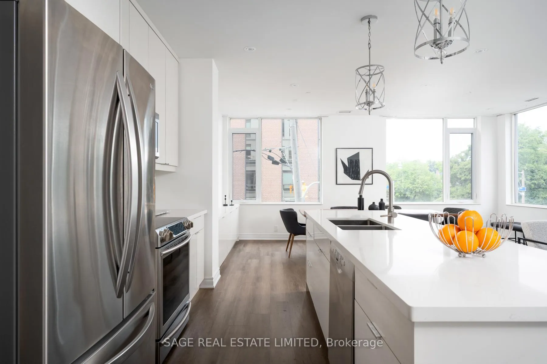 Photo 3 of Unit 205, 980 Yonge Street, Toronto, The Annex — HOMEH