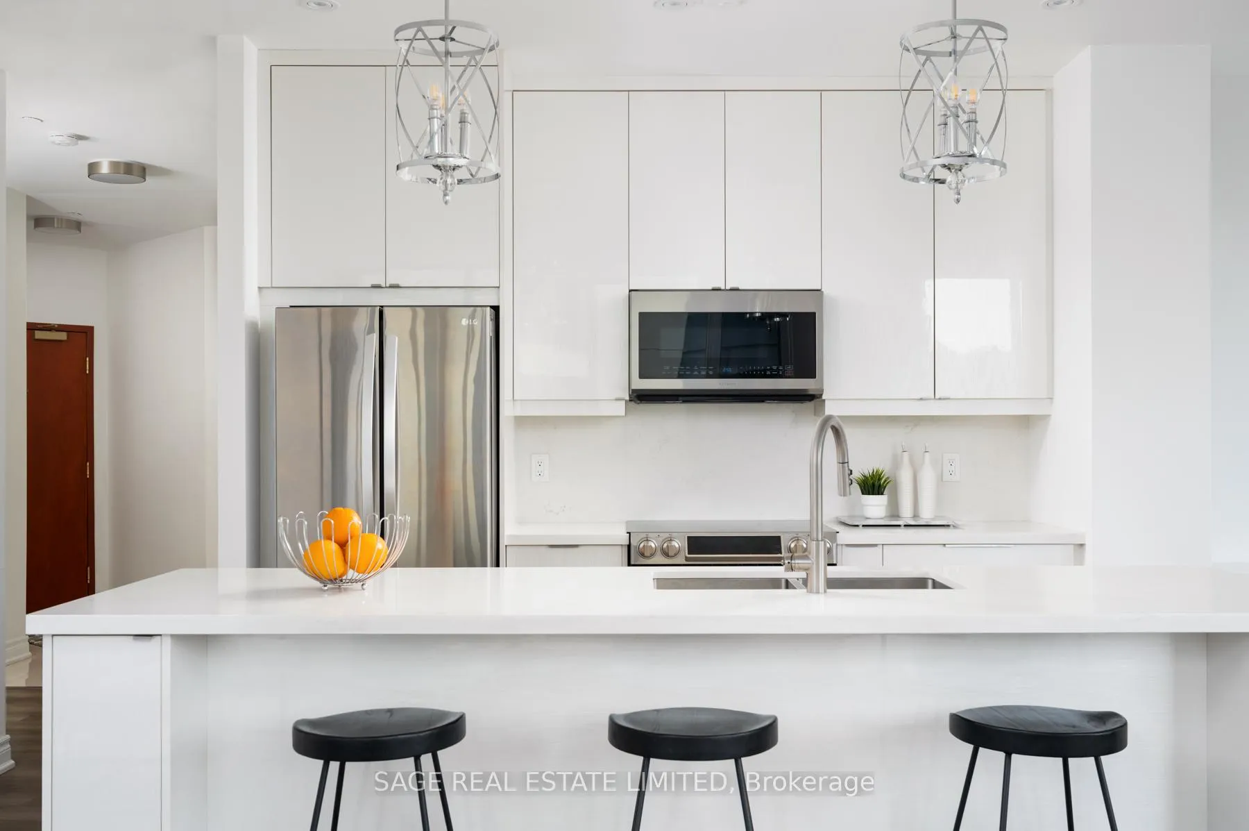 Photo 5 of Unit 205, 980 Yonge Street, Toronto, The Annex — HOMEH