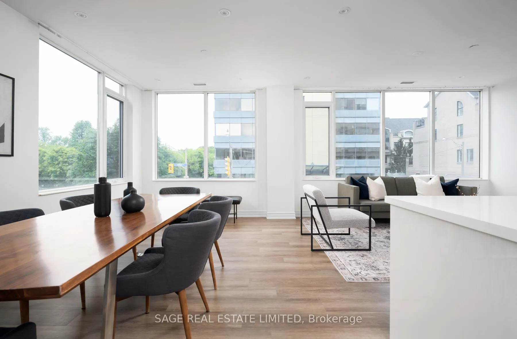 Photo 15 of Unit 205, 980 Yonge Street, Toronto, The Annex — HOMEH