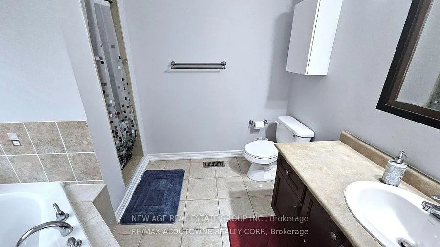 Photo 27 of 42 Ozner Crescent, Vaughan, Vellore Village — HOMEH