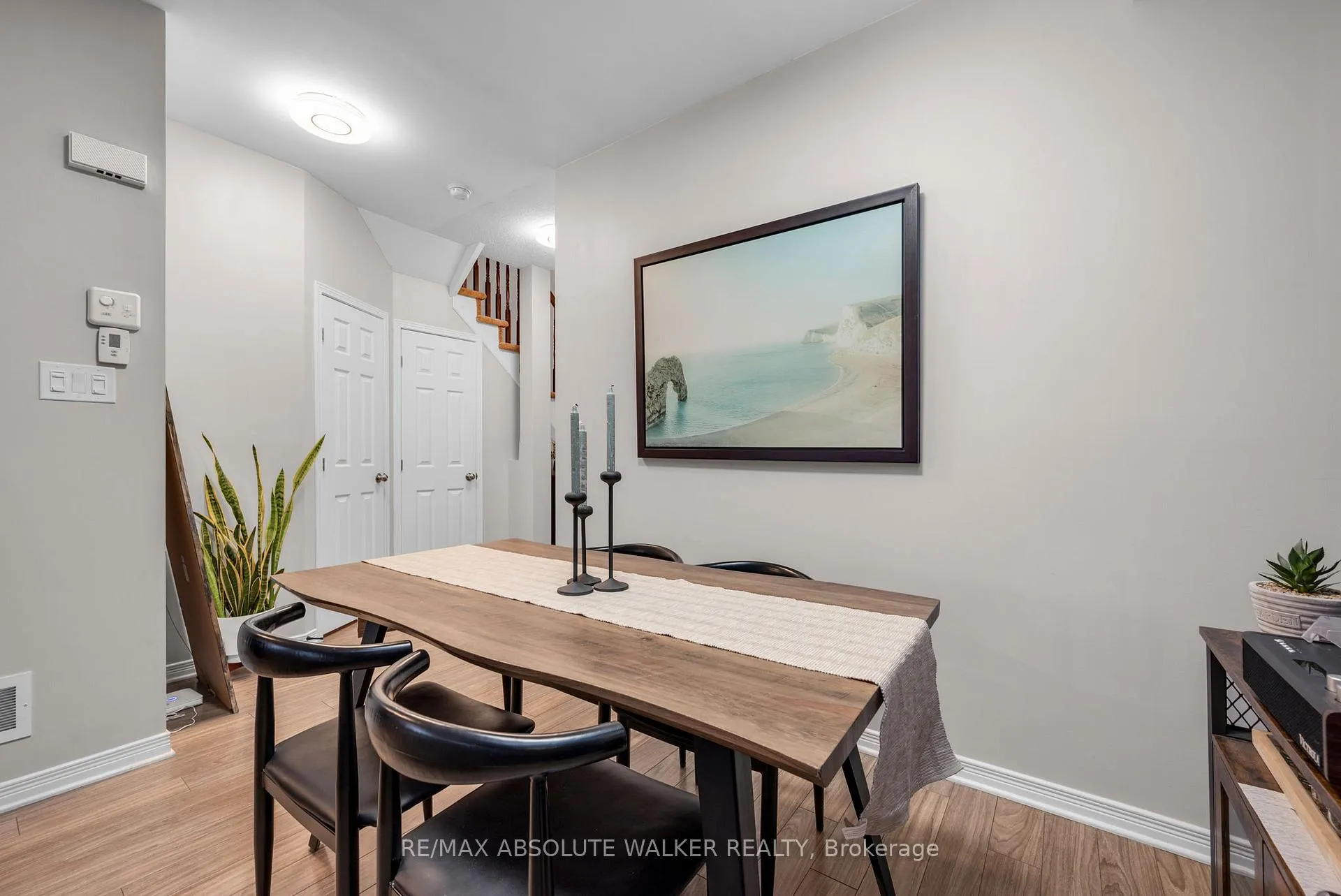 Photo 6 of 33 Dundalk Private, Ottawa, Barrhaven - Stonebridge — HOMEH