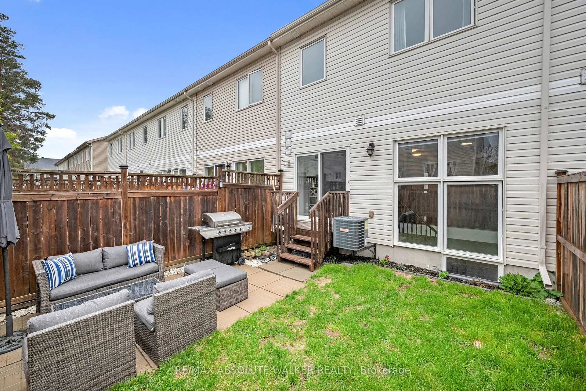 Photo 32 of 33 Dundalk Private, Ottawa, Barrhaven - Stonebridge — HOMEH