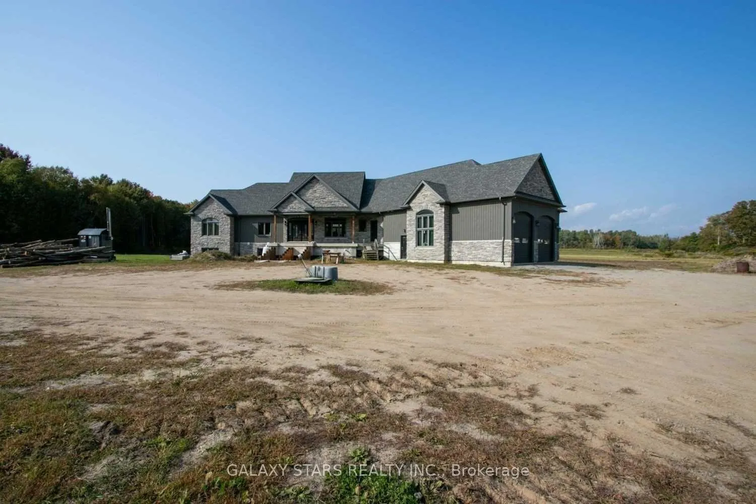 Photo 2 of 4566 Ganaraska Road, Clarington, Rural Clarington — HOMEH