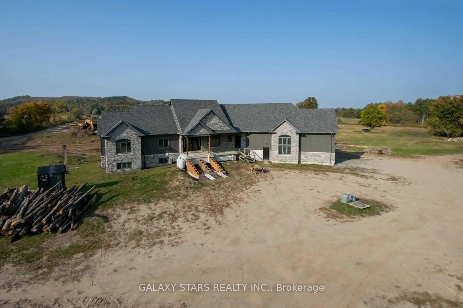 Photo 3 of 4566 Ganaraska Road, Clarington, Rural Clarington — HOMEH