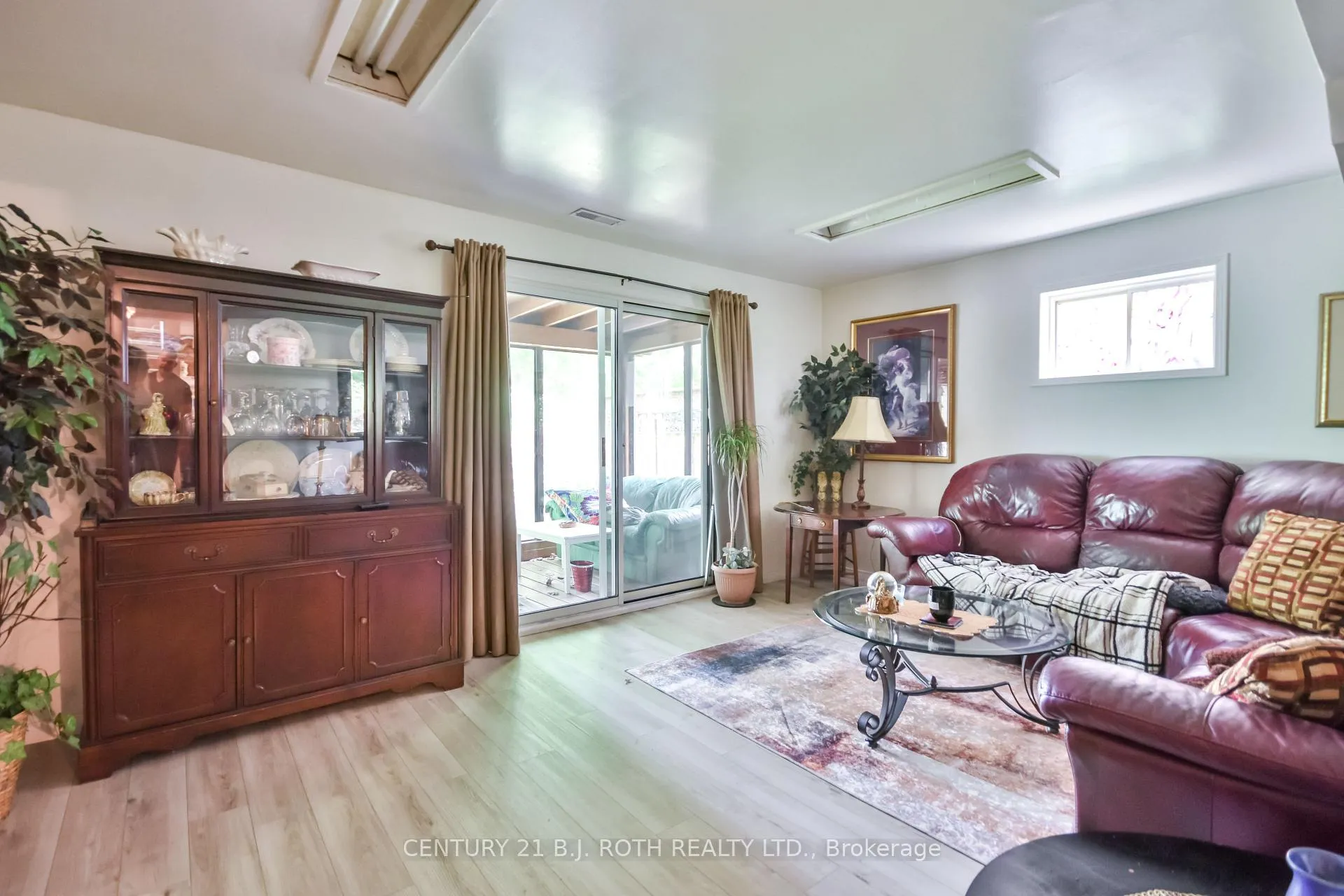 Photo 24 of 37 Nicholson Drive, Barrie, Ardagh — HOMEH