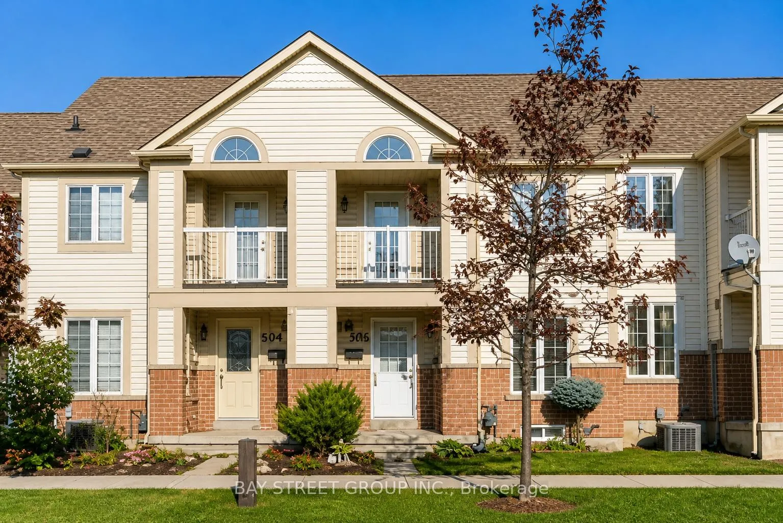 Photo 1 of 506 Bur Oak Avenue, Markham, Berczy — HOMEH