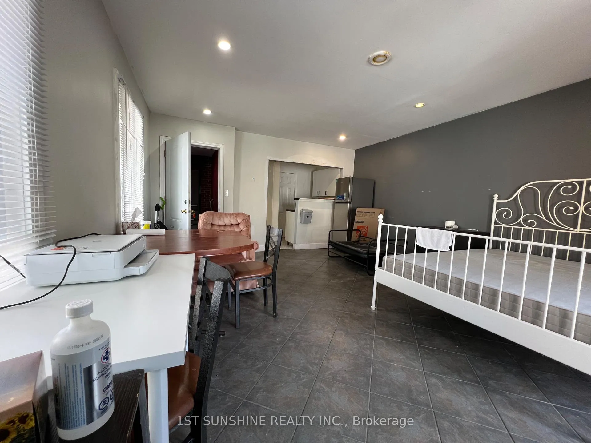 Photo 5 of Unit #Back Unit, 128 Arkell Street, Hamilton, Westdale — HOMEH